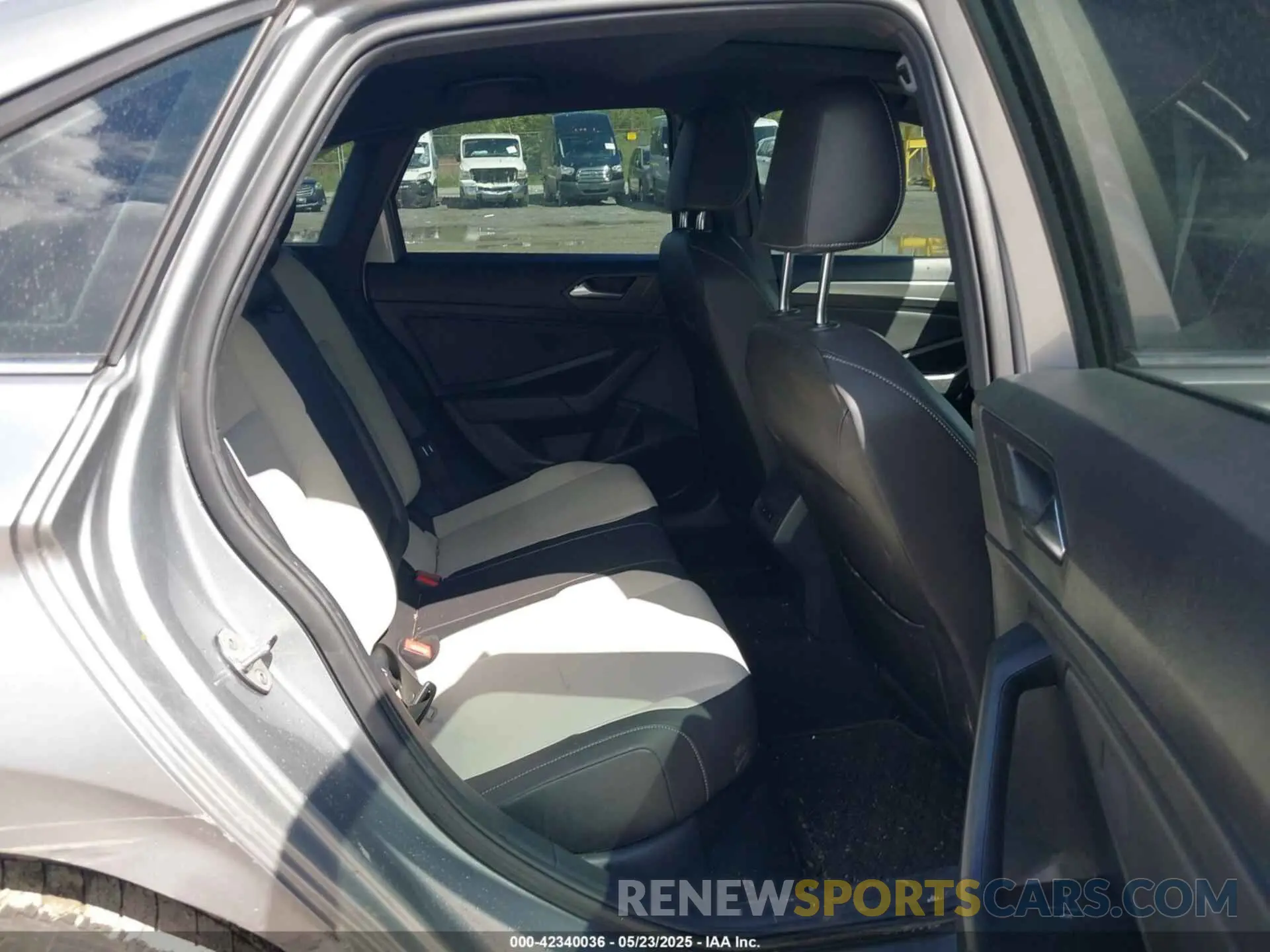 8 Photograph of a damaged car 3VWC57BU3MM031864 VOLKSWAGEN JETTA 2021