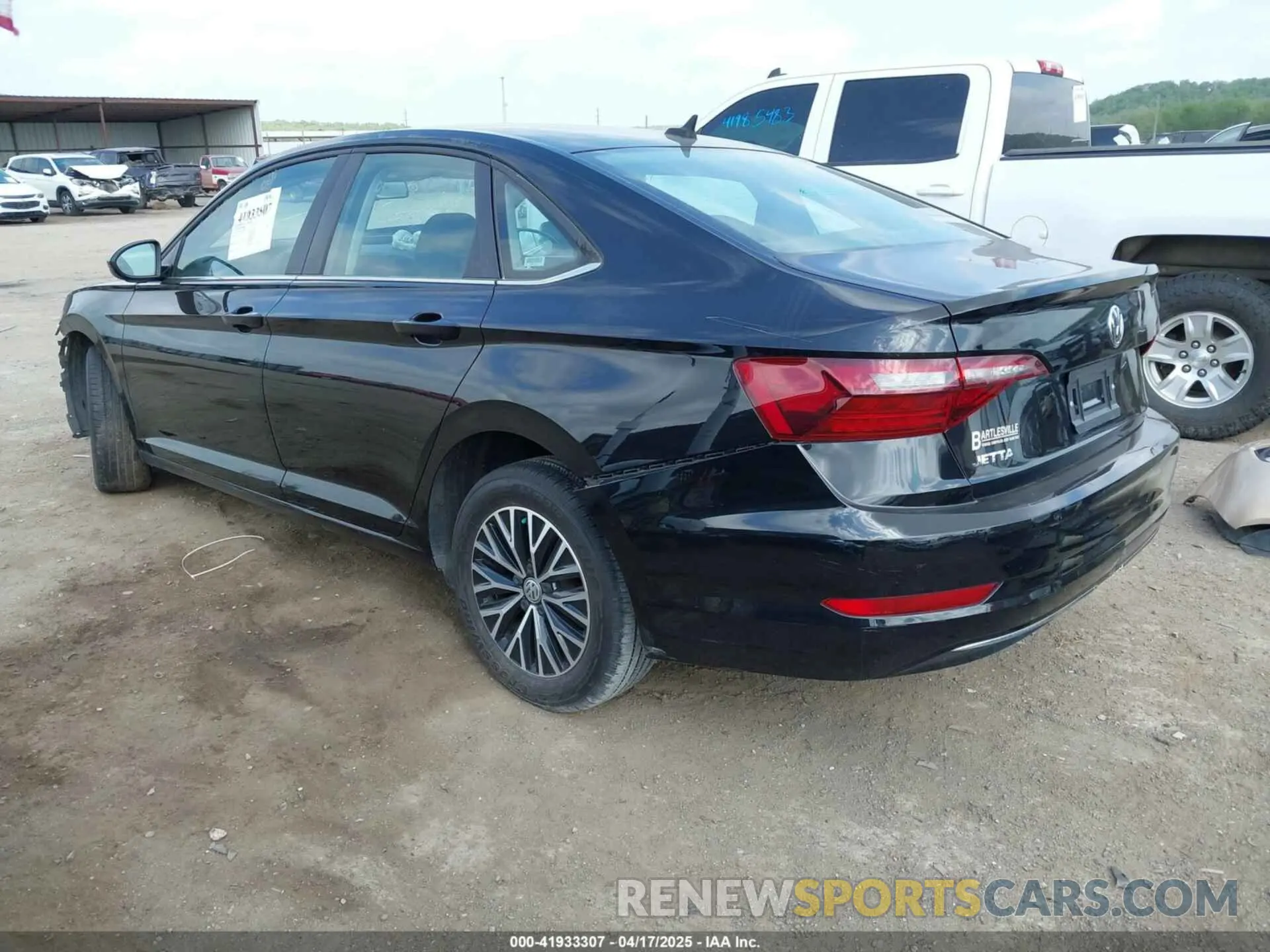 3 Фотография поврежденного автомобиля 3VWC57BU3MM049961 VOLKSWAGEN JETTA 2021