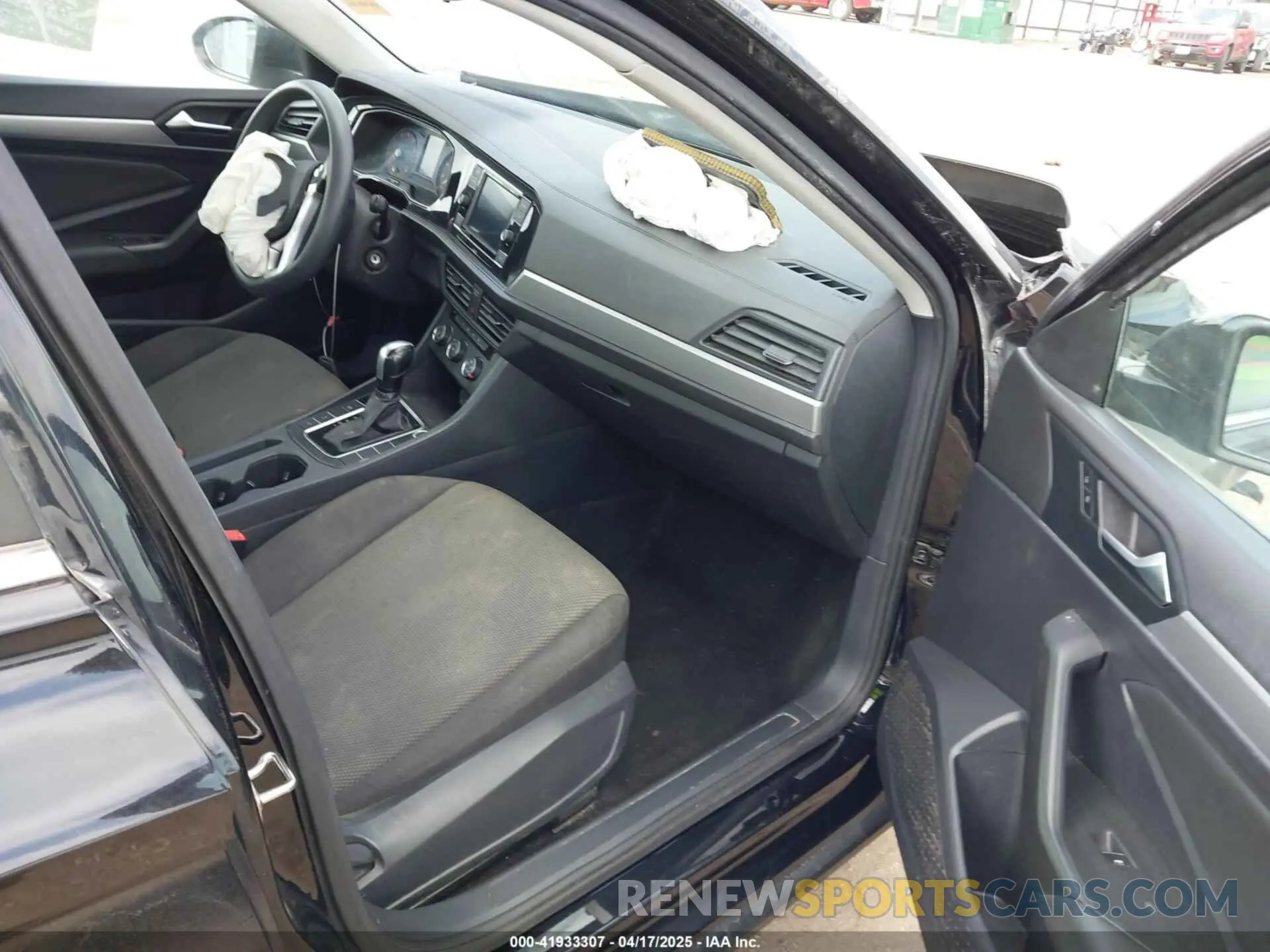 5 Фотография поврежденного автомобиля 3VWC57BU3MM049961 VOLKSWAGEN JETTA 2021
