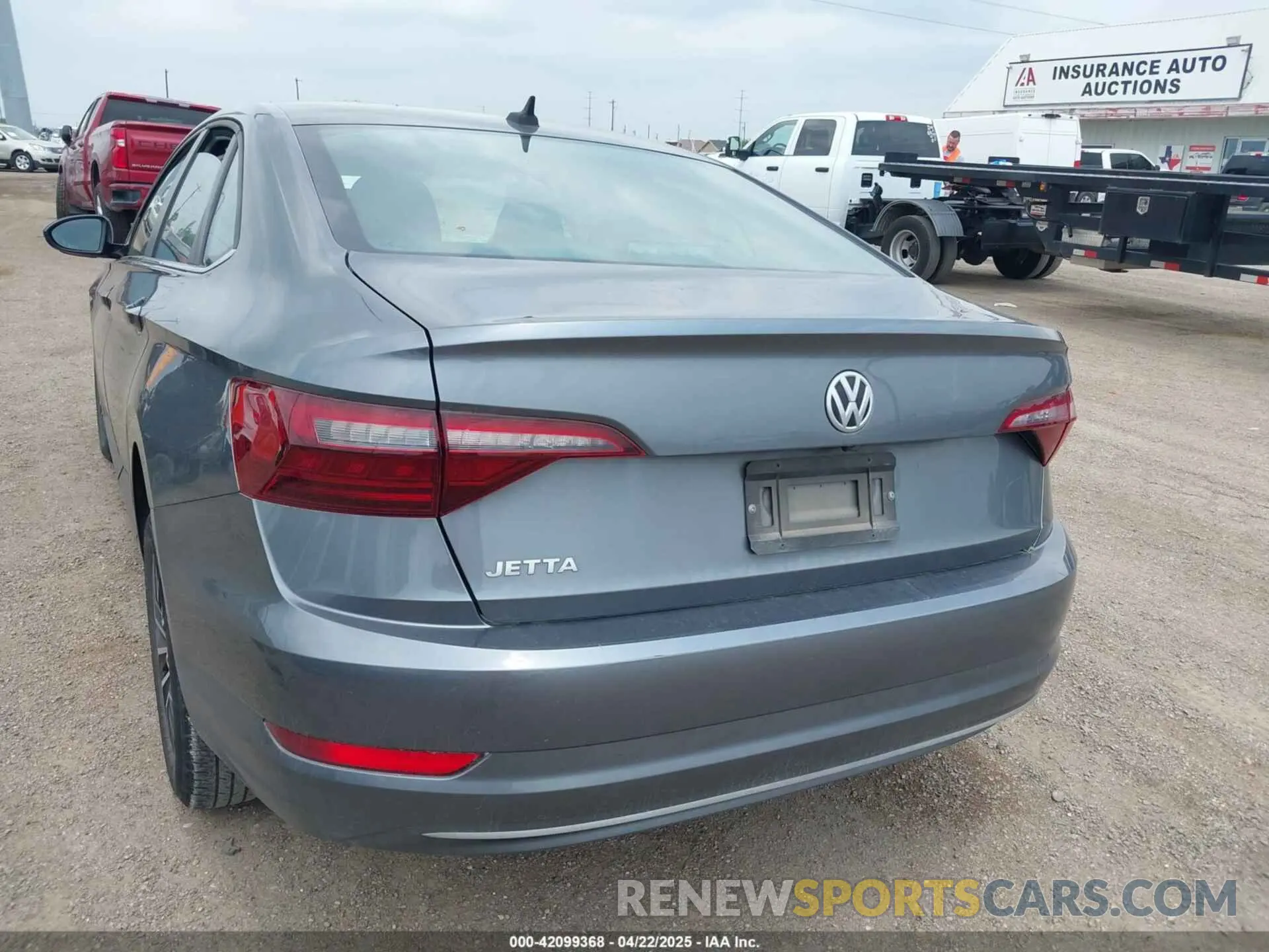 3 Фотография поврежденного автомобиля 3VWC57BU3MM067408 VOLKSWAGEN JETTA 2021