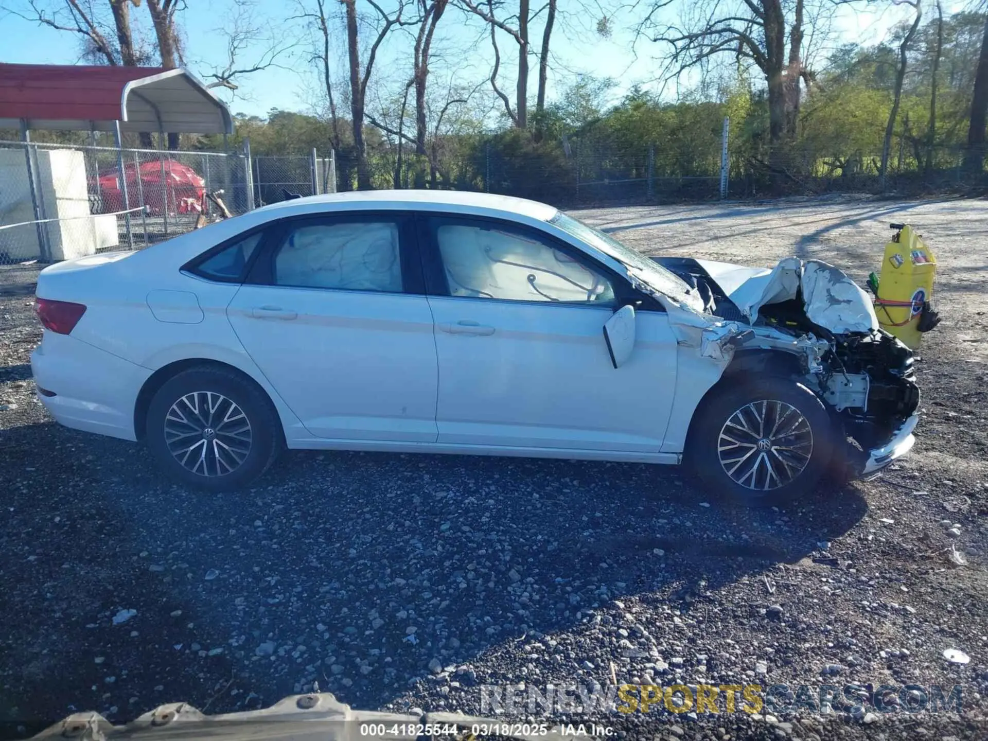 13 Photograph of a damaged car 3VWC57BU3MM104022 VOLKSWAGEN JETTA 2021