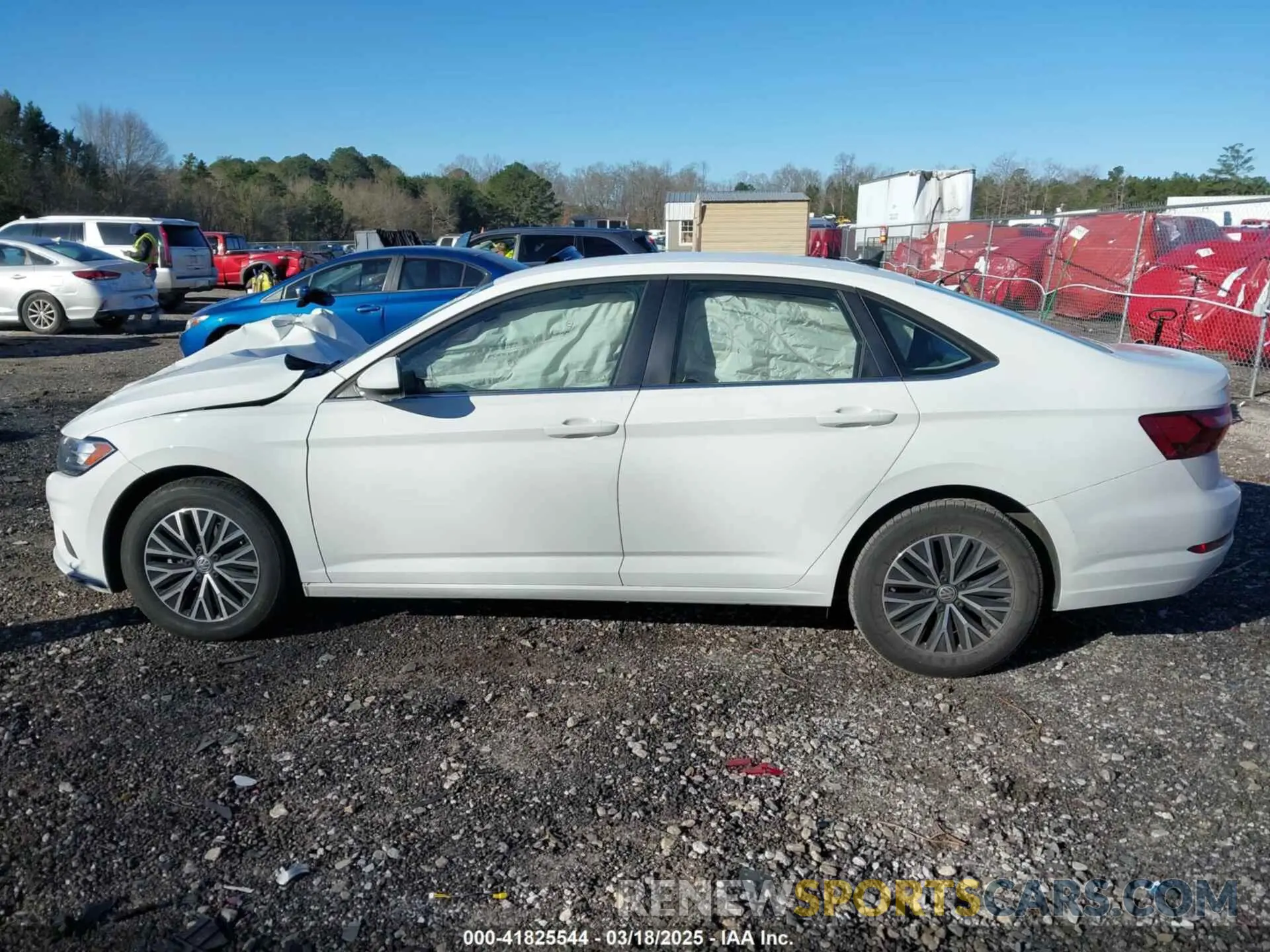 14 Photograph of a damaged car 3VWC57BU3MM104022 VOLKSWAGEN JETTA 2021