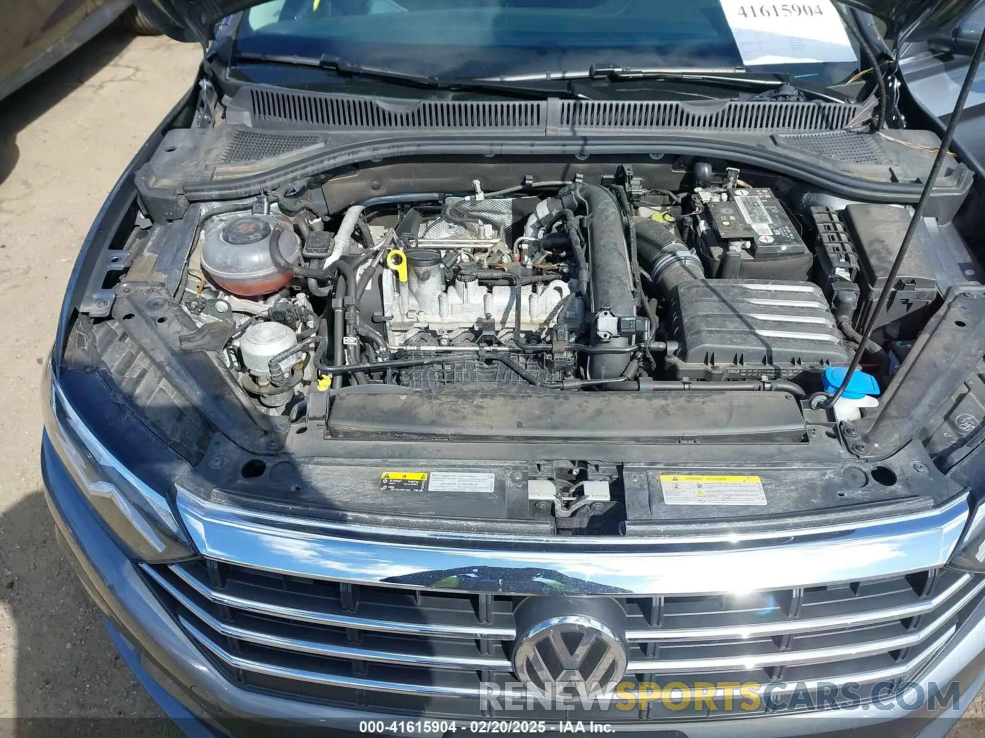 10 Photograph of a damaged car 3VWC57BU4MM004947 VOLKSWAGEN JETTA 2021