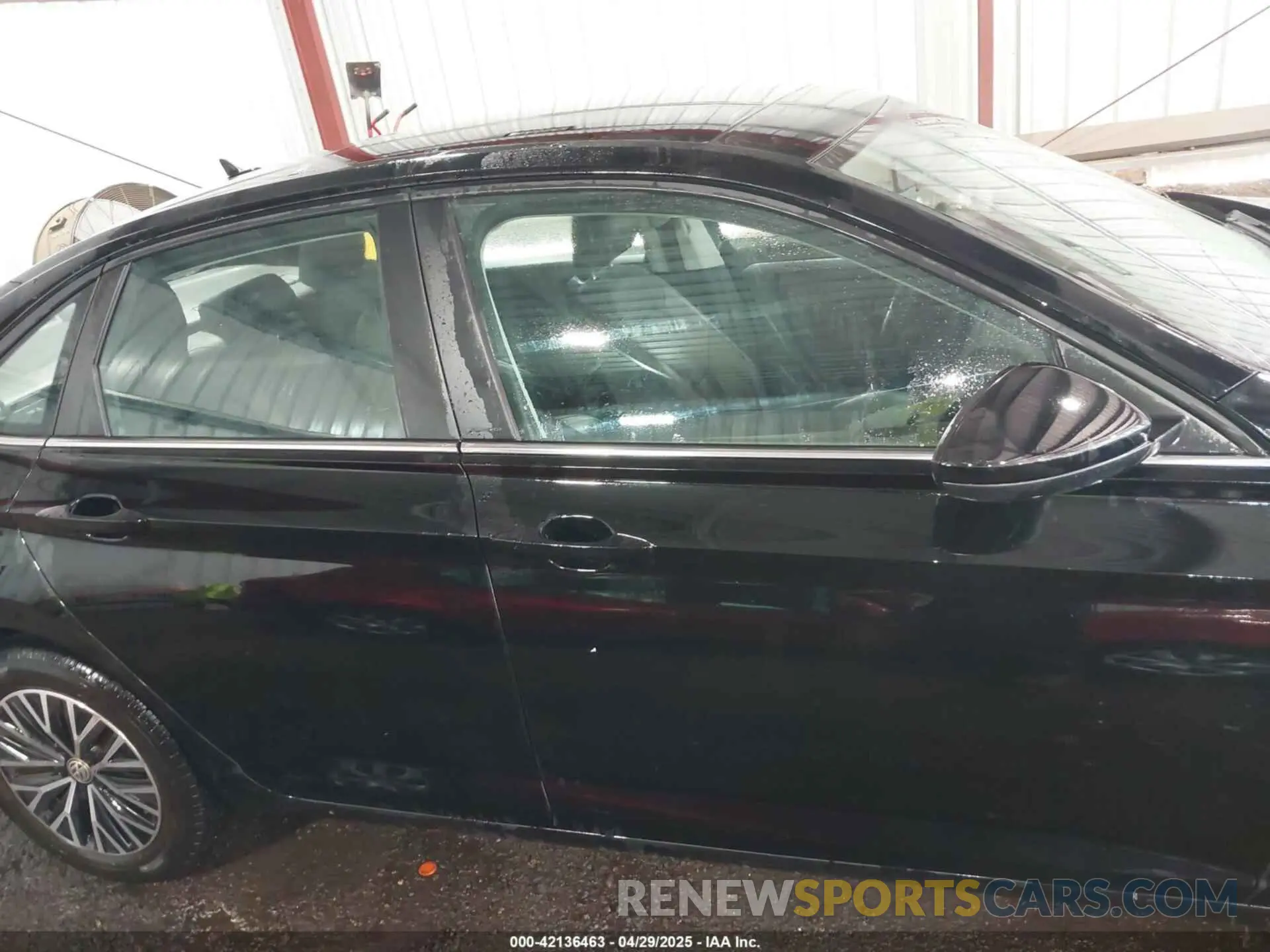 13 Photograph of a damaged car 3VWC57BU4MM009212 VOLKSWAGEN JETTA 2021