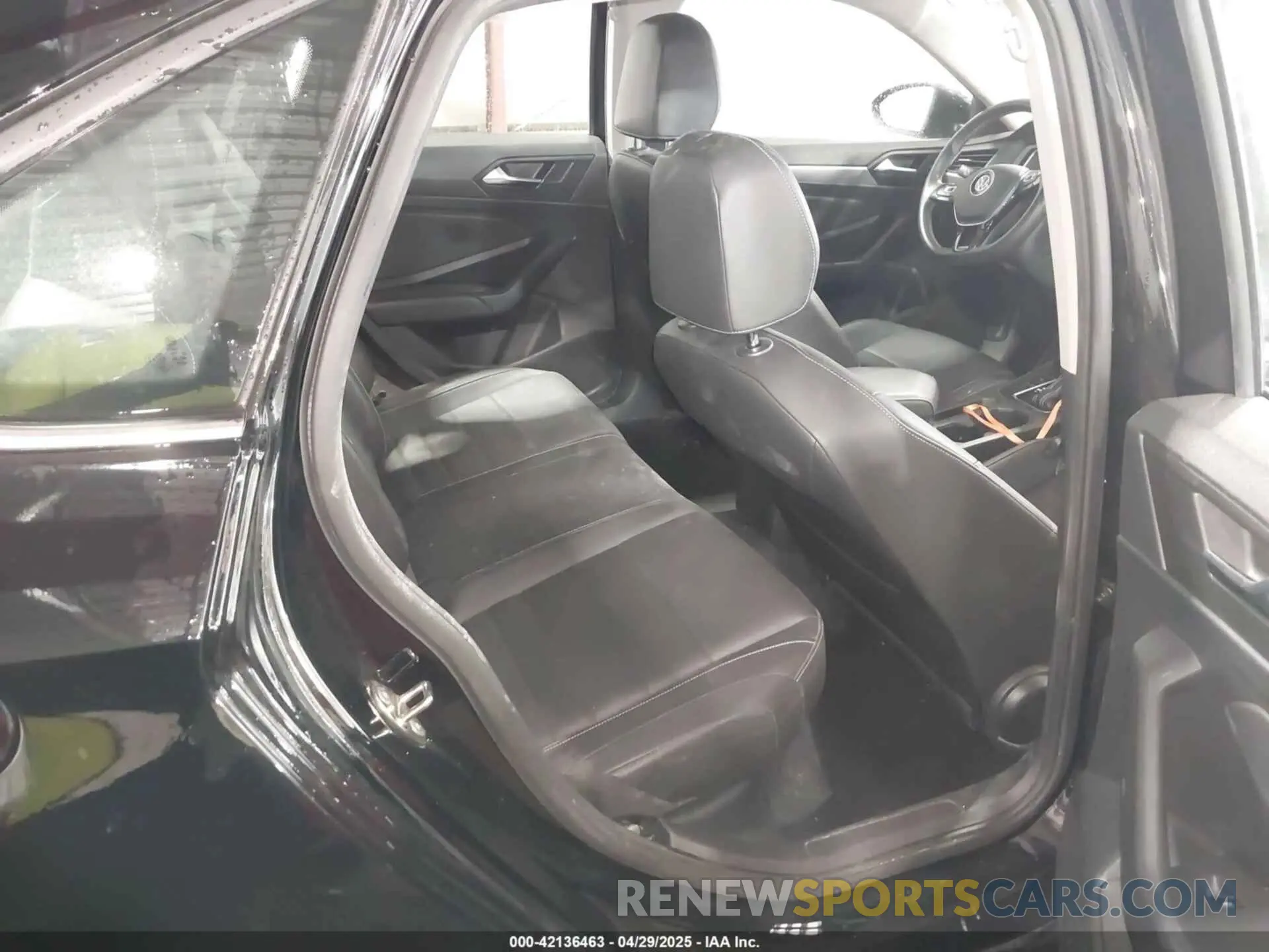 8 Photograph of a damaged car 3VWC57BU4MM009212 VOLKSWAGEN JETTA 2021
