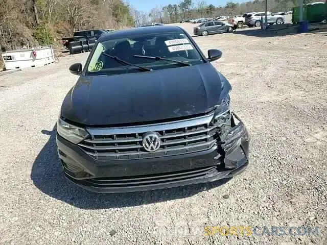 11 Photograph of a damaged car 3VWC57BU4MM093564 VOLKSWAGEN JETTA 2021