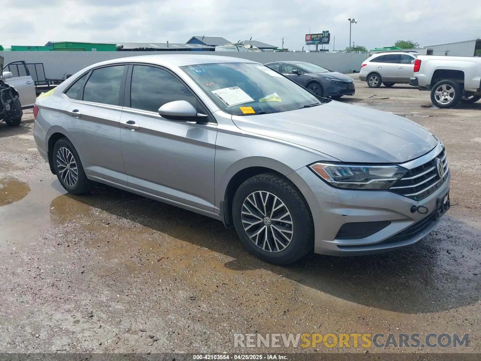 1 Photograph of a damaged car 3VWC57BU4MM094780 VOLKSWAGEN JETTA 2021