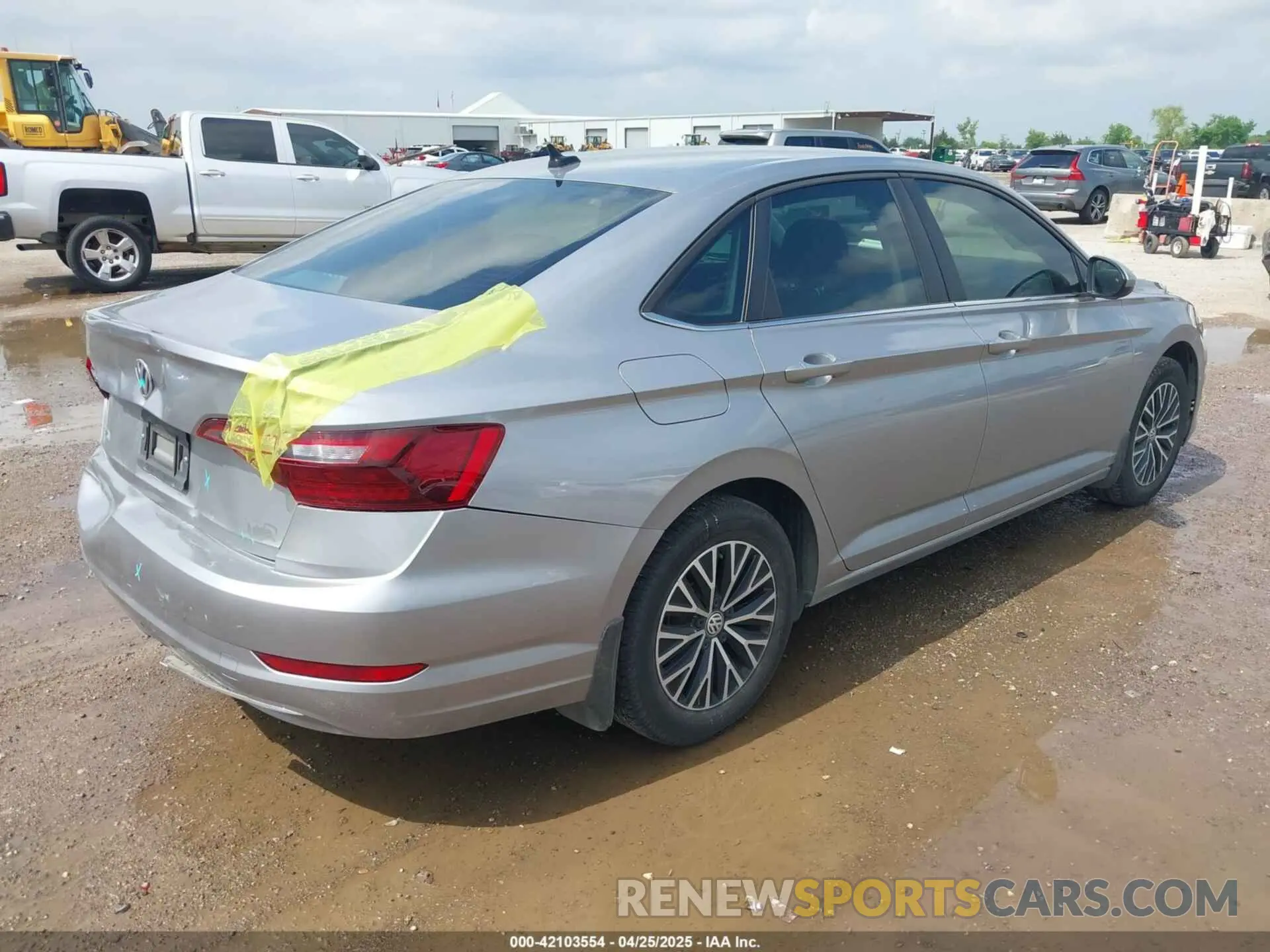 4 Photograph of a damaged car 3VWC57BU4MM094780 VOLKSWAGEN JETTA 2021