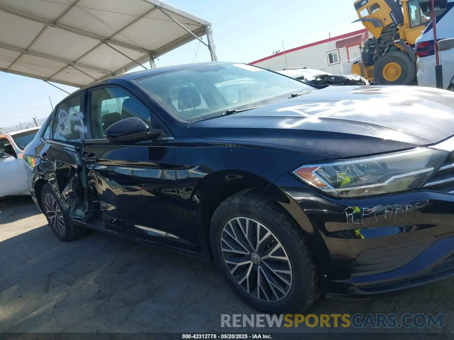 13 Photograph of a damaged car 3VWC57BU5MM021045 VOLKSWAGEN JETTA 2021
