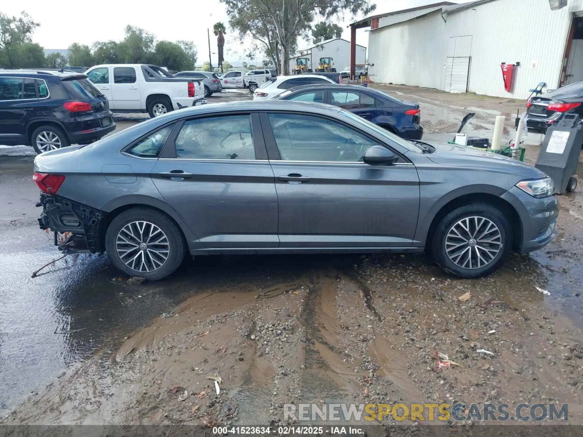 13 Photograph of a damaged car 3VWC57BU5MM050691 VOLKSWAGEN JETTA 2021