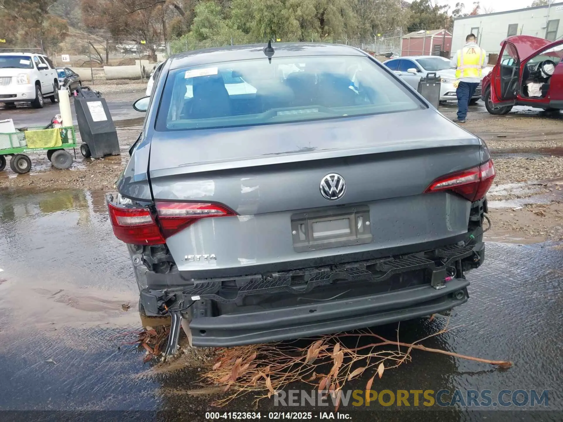 16 Photograph of a damaged car 3VWC57BU5MM050691 VOLKSWAGEN JETTA 2021