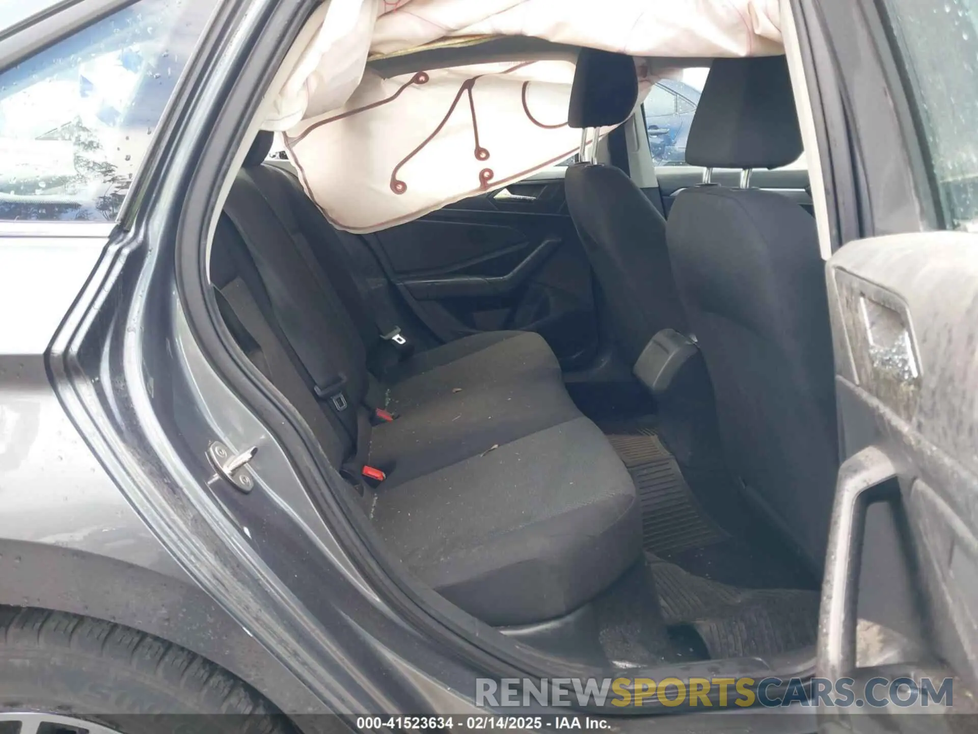 8 Photograph of a damaged car 3VWC57BU5MM050691 VOLKSWAGEN JETTA 2021