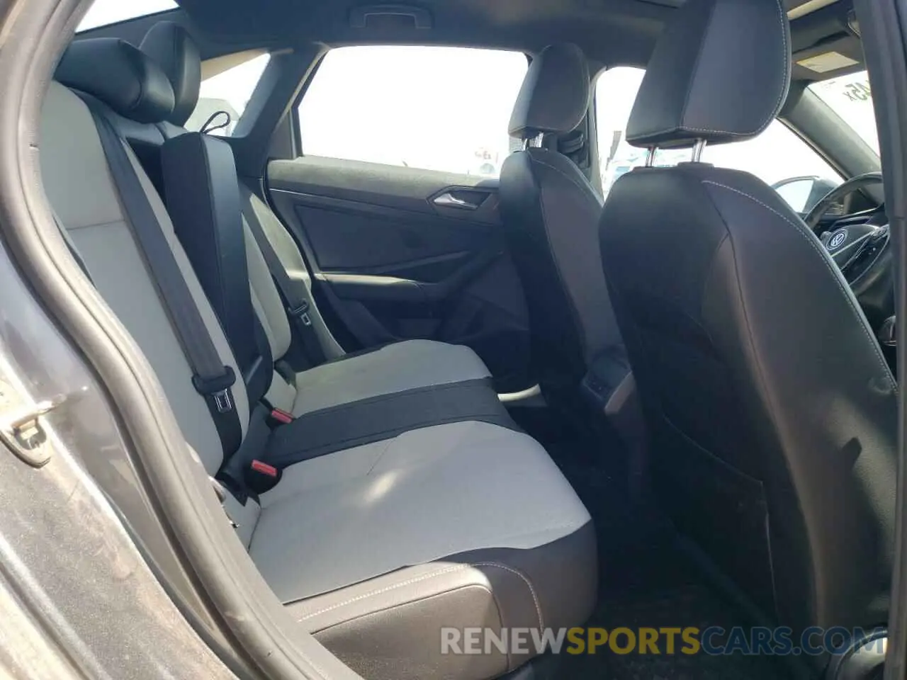 10 Фотография поврежденного автомобиля 3VWC57BU5MM081617 VOLKSWAGEN JETTA 2021