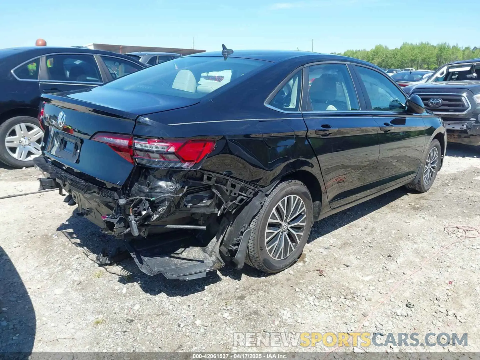 4 Фотография поврежденного автомобиля 3VWC57BU6MM000964 VOLKSWAGEN JETTA 2021