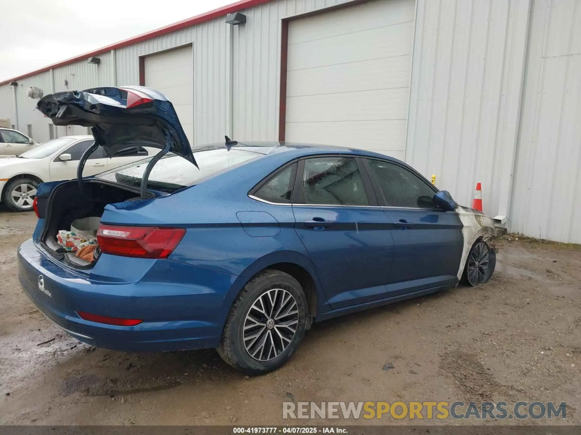 4 Фотография поврежденного автомобиля 3VWC57BU6MM011477 VOLKSWAGEN JETTA 2021