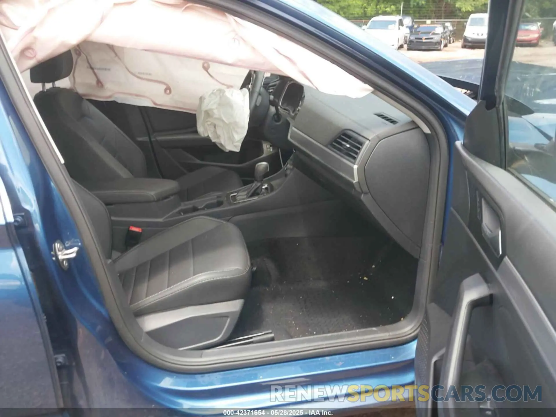 5 Photograph of a damaged car 3VWC57BU6MM033172 VOLKSWAGEN JETTA 2021