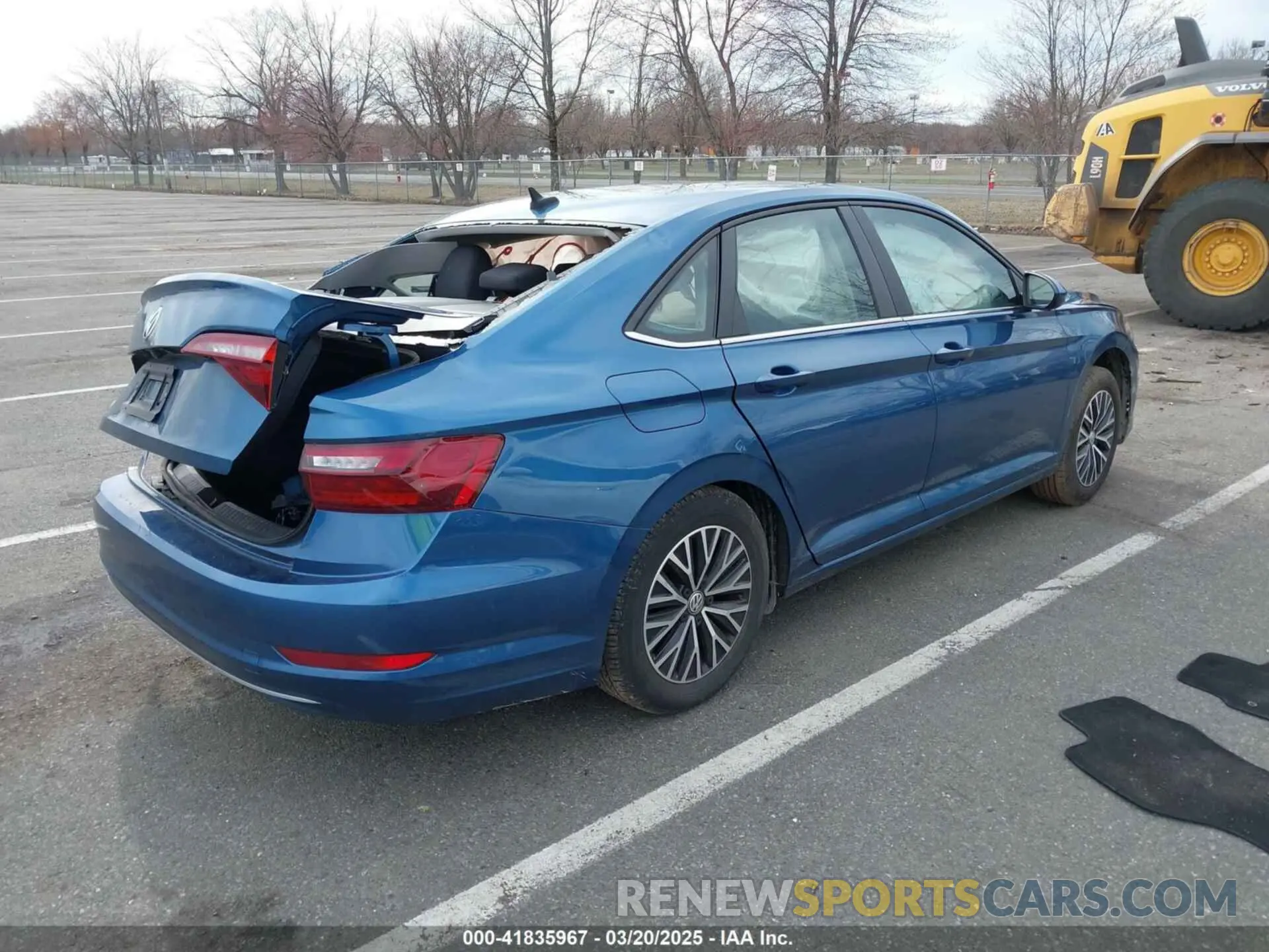 4 Photograph of a damaged car 3VWC57BU6MM035133 VOLKSWAGEN JETTA 2021