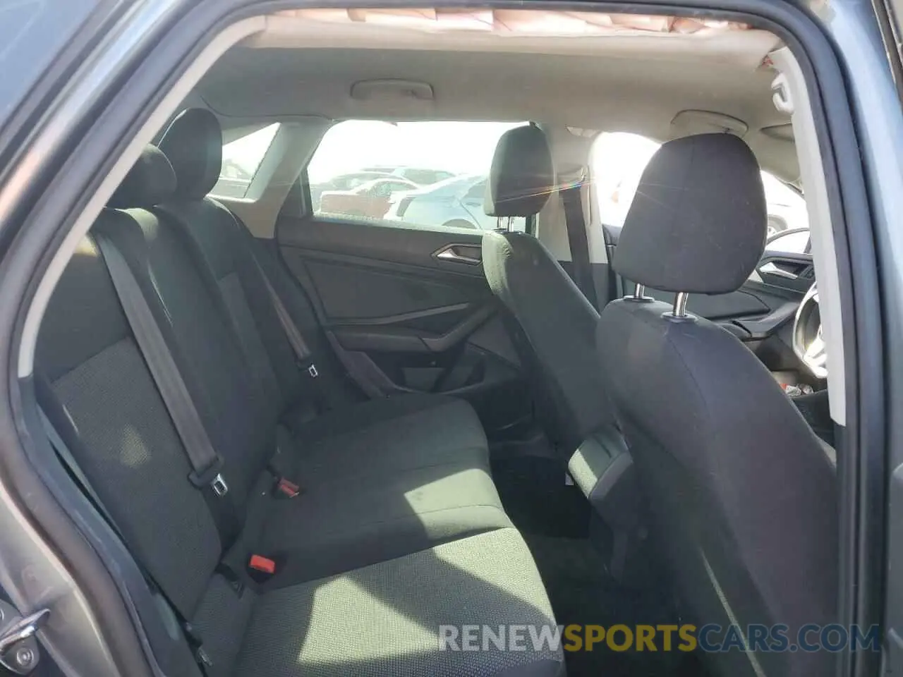10 Photograph of a damaged car 3VWC57BU7MM011259 VOLKSWAGEN JETTA 2021