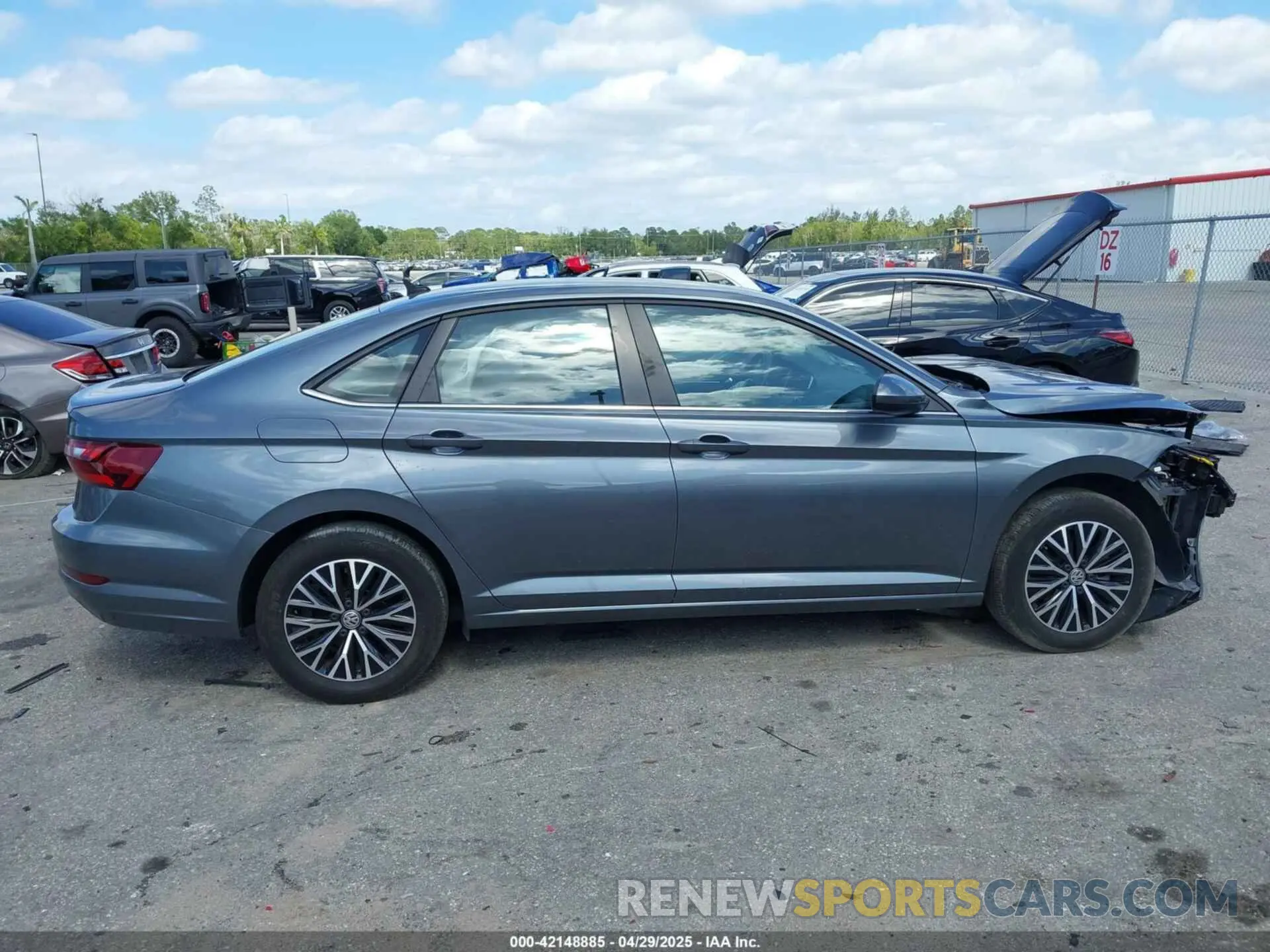 14 Фотография поврежденного автомобиля 3VWC57BU7MM013061 VOLKSWAGEN JETTA 2021