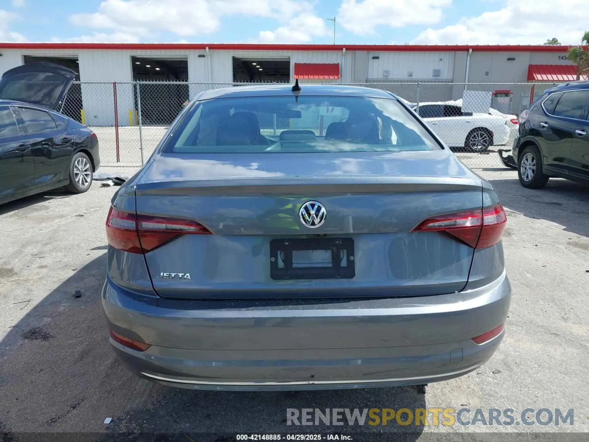 17 Фотография поврежденного автомобиля 3VWC57BU7MM013061 VOLKSWAGEN JETTA 2021