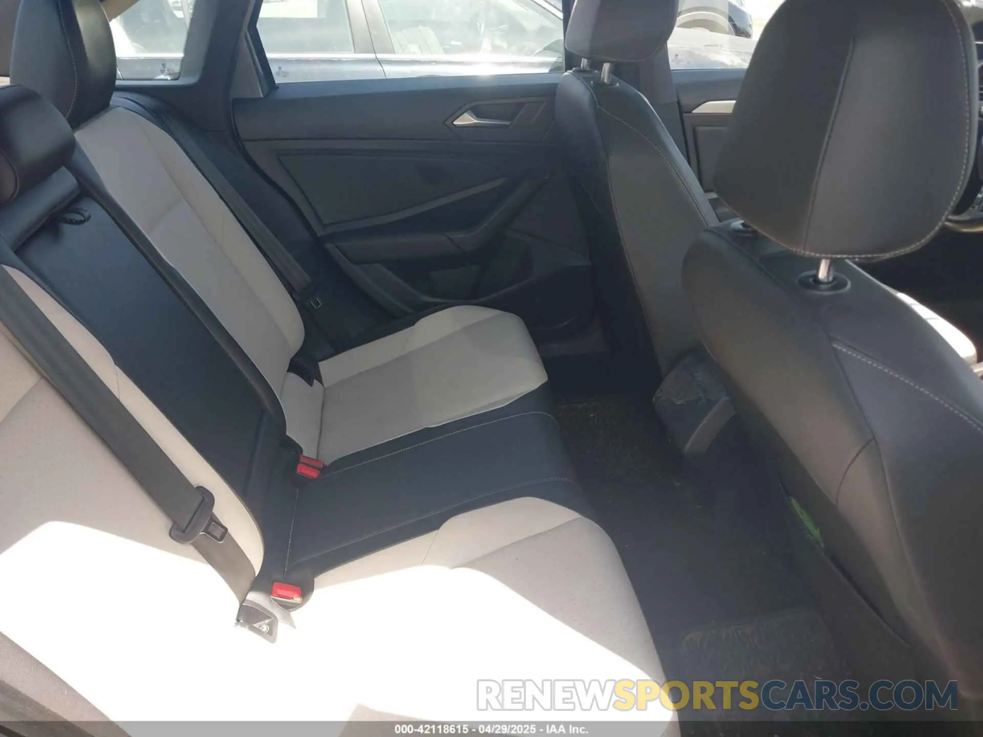 8 Photograph of a damaged car 3VWC57BU7MM079688 VOLKSWAGEN JETTA 2021