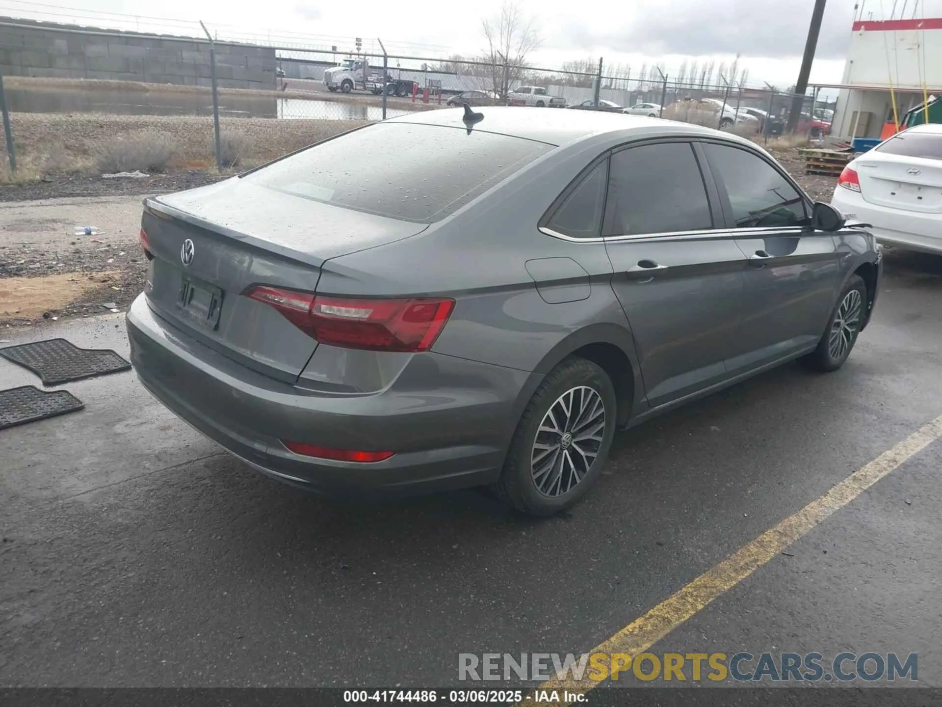 4 Фотография поврежденного автомобиля 3VWC57BU8MM023551 VOLKSWAGEN JETTA 2021