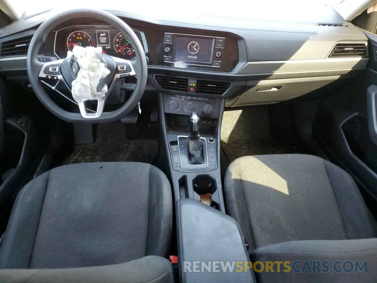 8 Photograph of a damaged car 3VWC57BU8MM051866 VOLKSWAGEN JETTA 2021