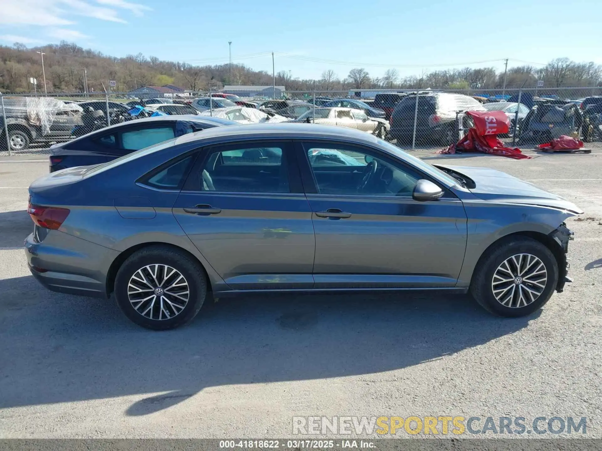 14 Photograph of a damaged car 3VWC57BU8MM098931 VOLKSWAGEN JETTA 2021