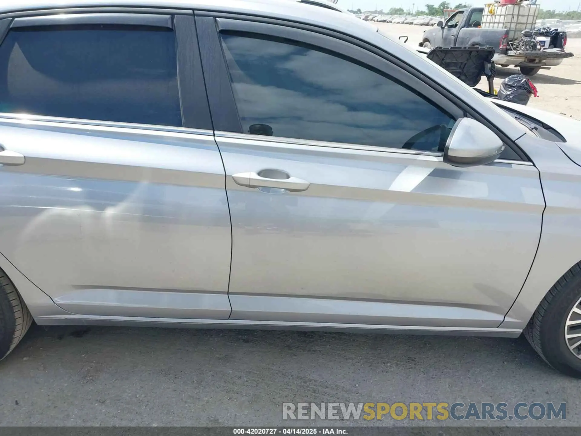 13 Фотография поврежденного автомобиля 3VWC57BU9MM015930 VOLKSWAGEN JETTA 2021
