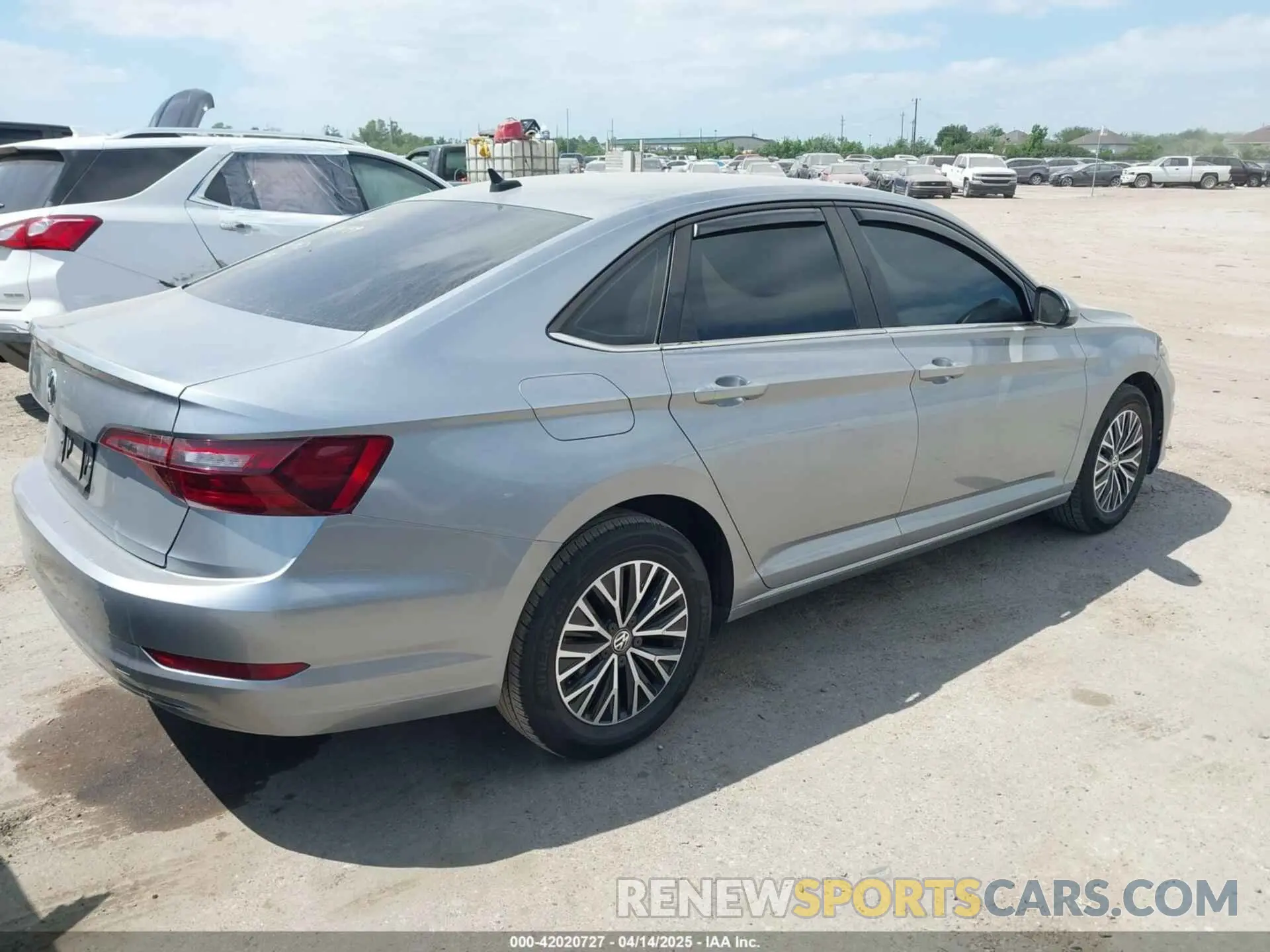 4 Фотография поврежденного автомобиля 3VWC57BU9MM015930 VOLKSWAGEN JETTA 2021