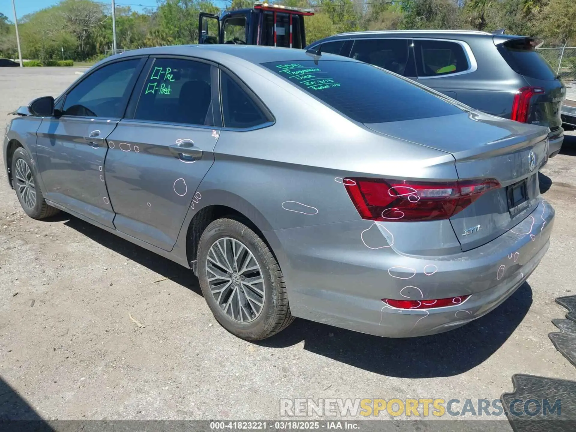 3 Фотография поврежденного автомобиля 3VWC57BU9MM066487 VOLKSWAGEN JETTA 2021