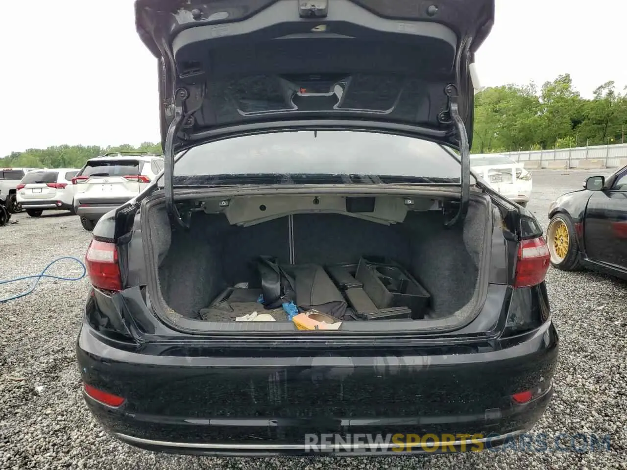 6 Photograph of a damaged car 3VWC57BU9MM089977 VOLKSWAGEN JETTA 2021