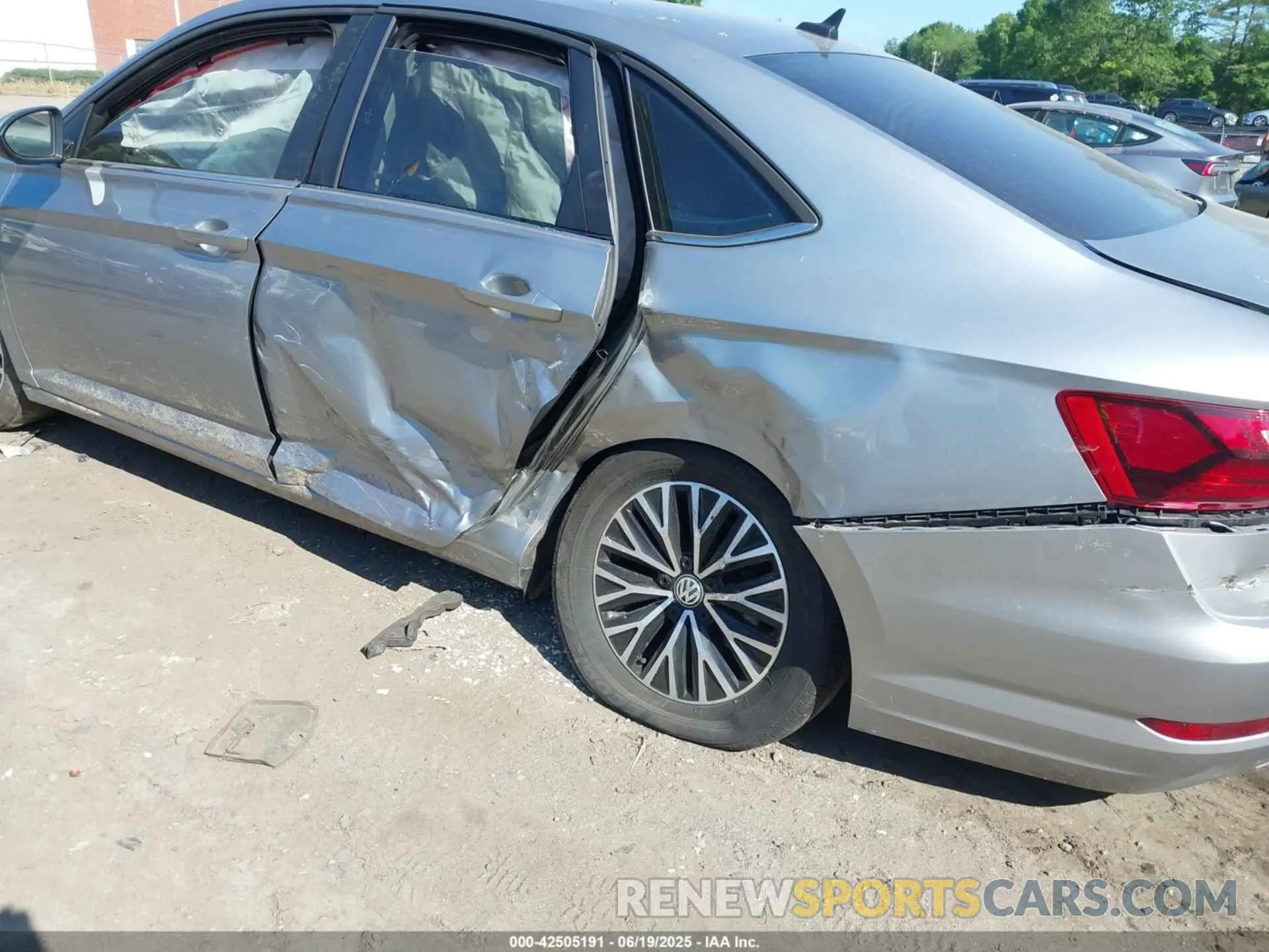 6 Фотография поврежденного автомобиля 3VWC57BUXMM085100 VOLKSWAGEN JETTA 2021