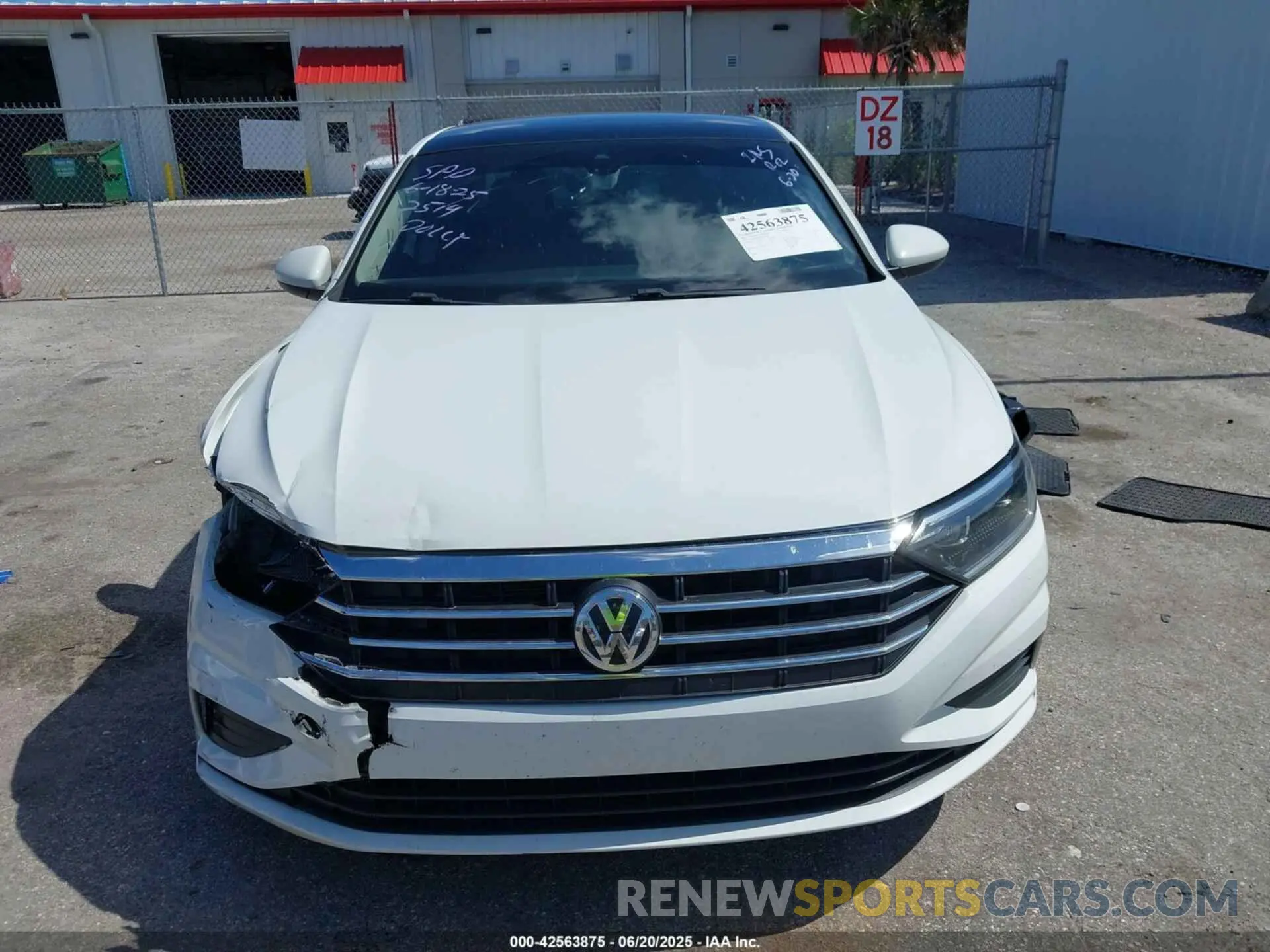 12 Photograph of a damaged car 3VWE57BU2MM047028 VOLKSWAGEN JETTA 2021