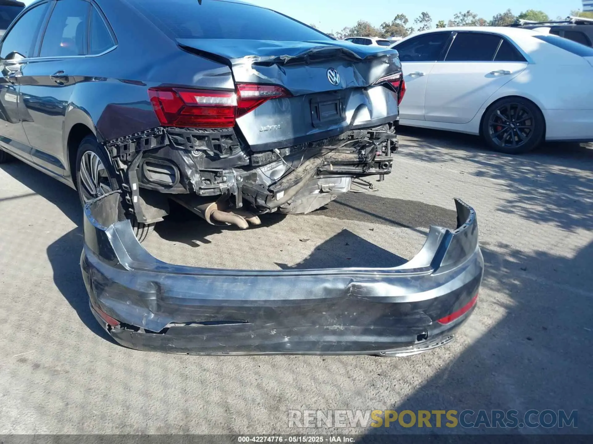 12 Photograph of a damaged car 3VWG57BU2MM010344 VOLKSWAGEN JETTA 2021