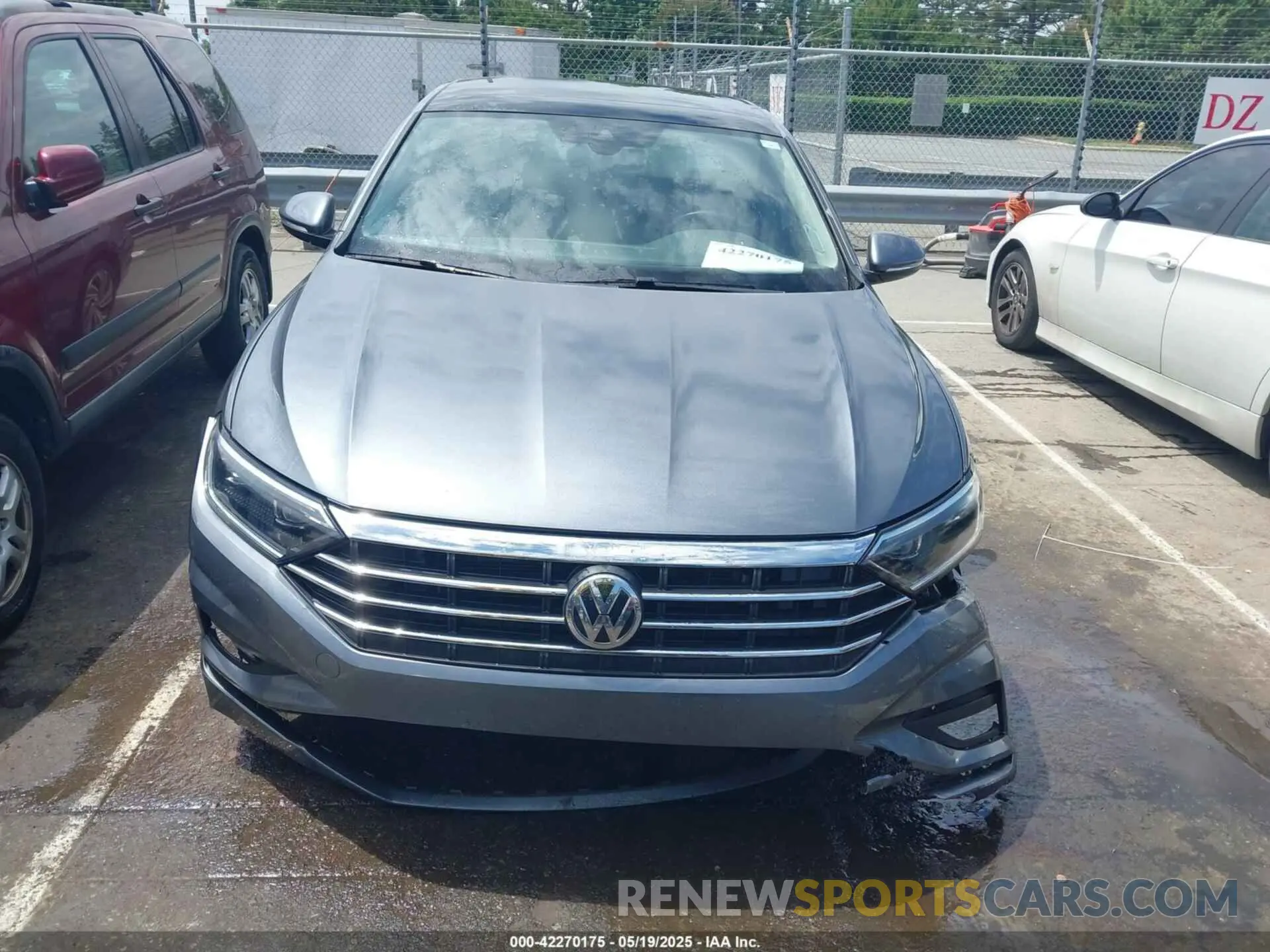 12 Photograph of a damaged car 3VWG57BU9MM100493 VOLKSWAGEN JETTA 2021