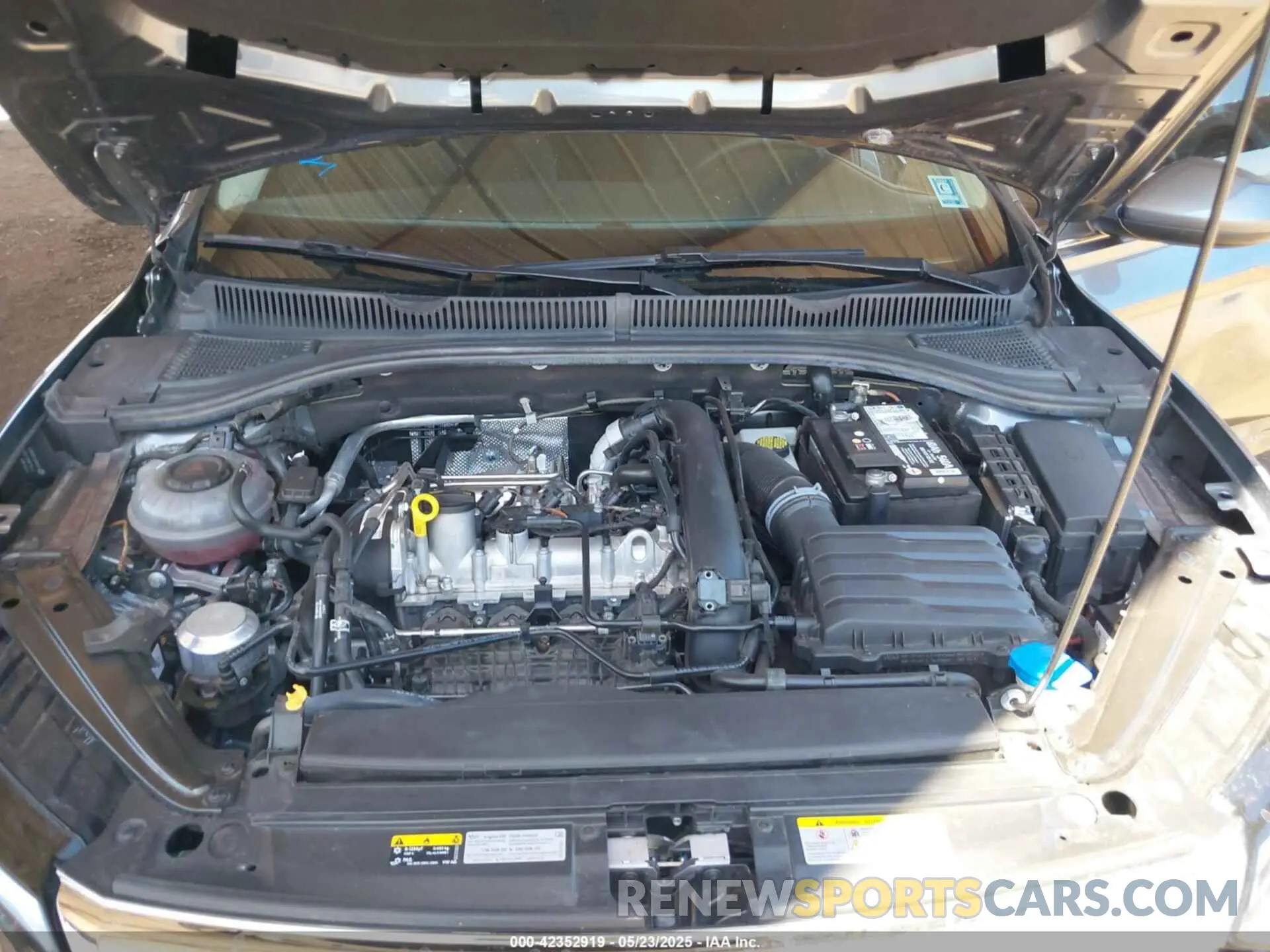 10 Photograph of a damaged car 3VWN57BU4MM052294 VOLKSWAGEN JETTA 2021