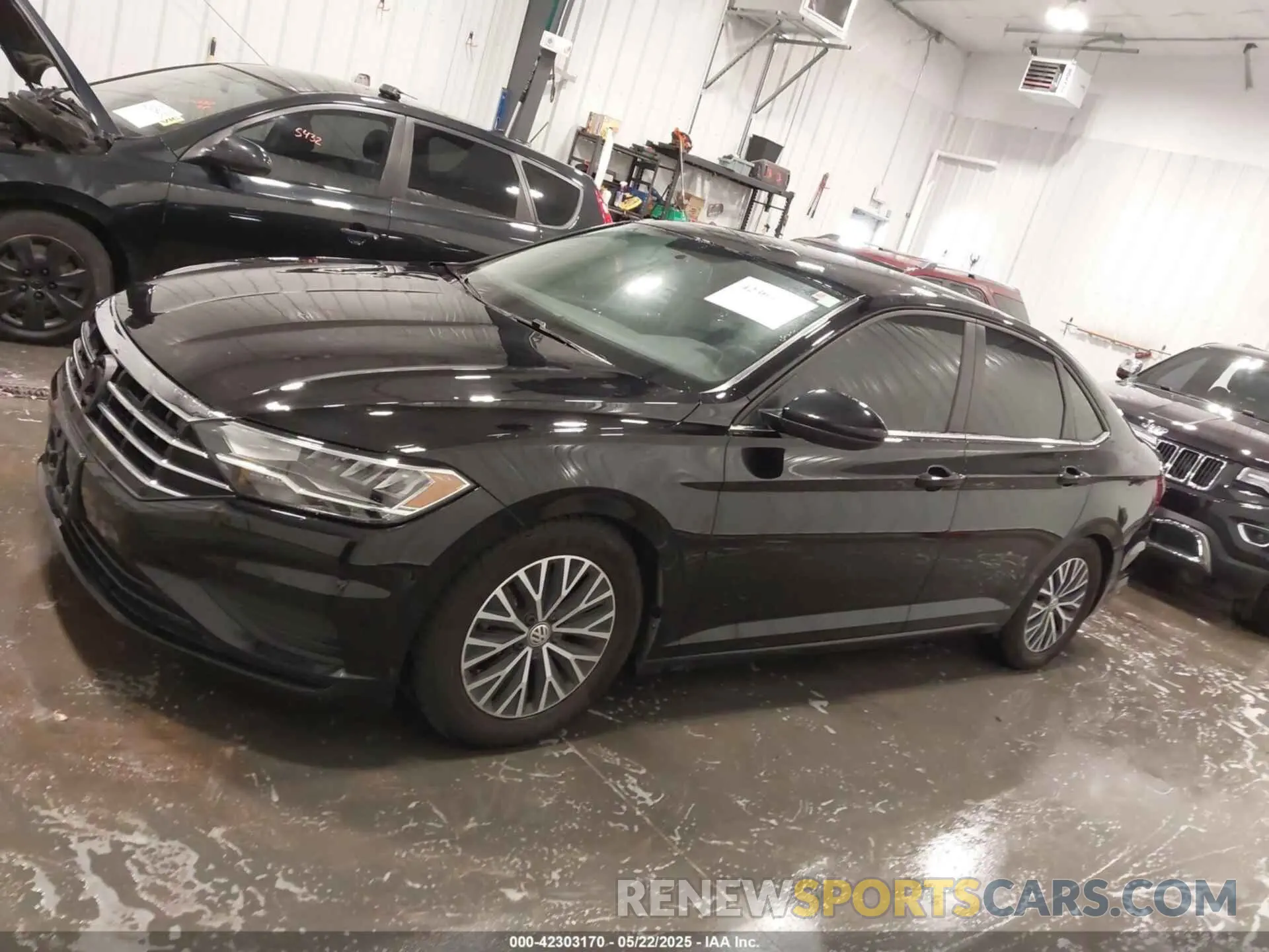 14 Photograph of a damaged car 3VWN57BU8MM007990 VOLKSWAGEN JETTA 2021