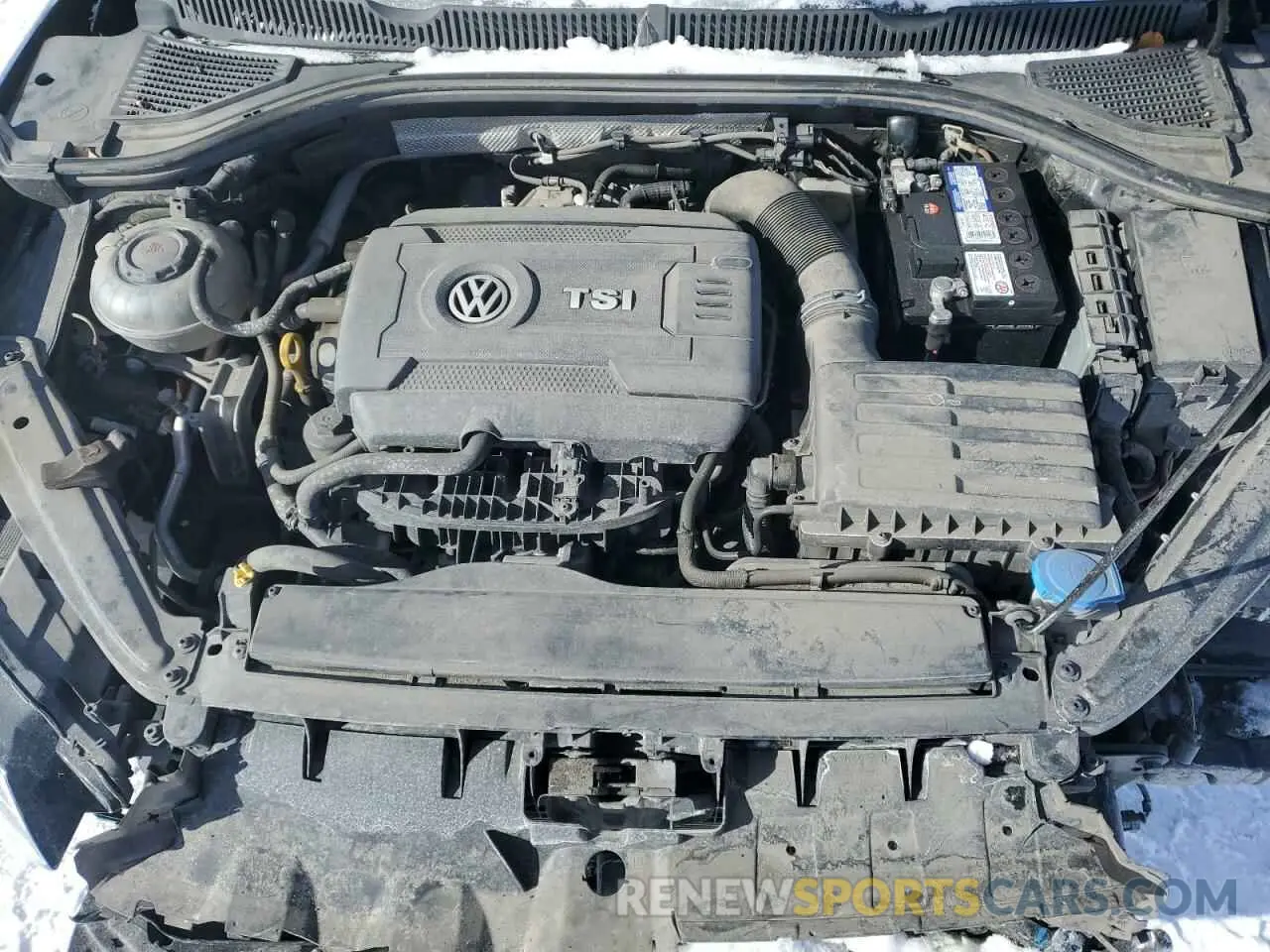11 Photograph of a damaged car 3VW2T7BU7NM028520 VOLKSWAGEN JETTA 2022