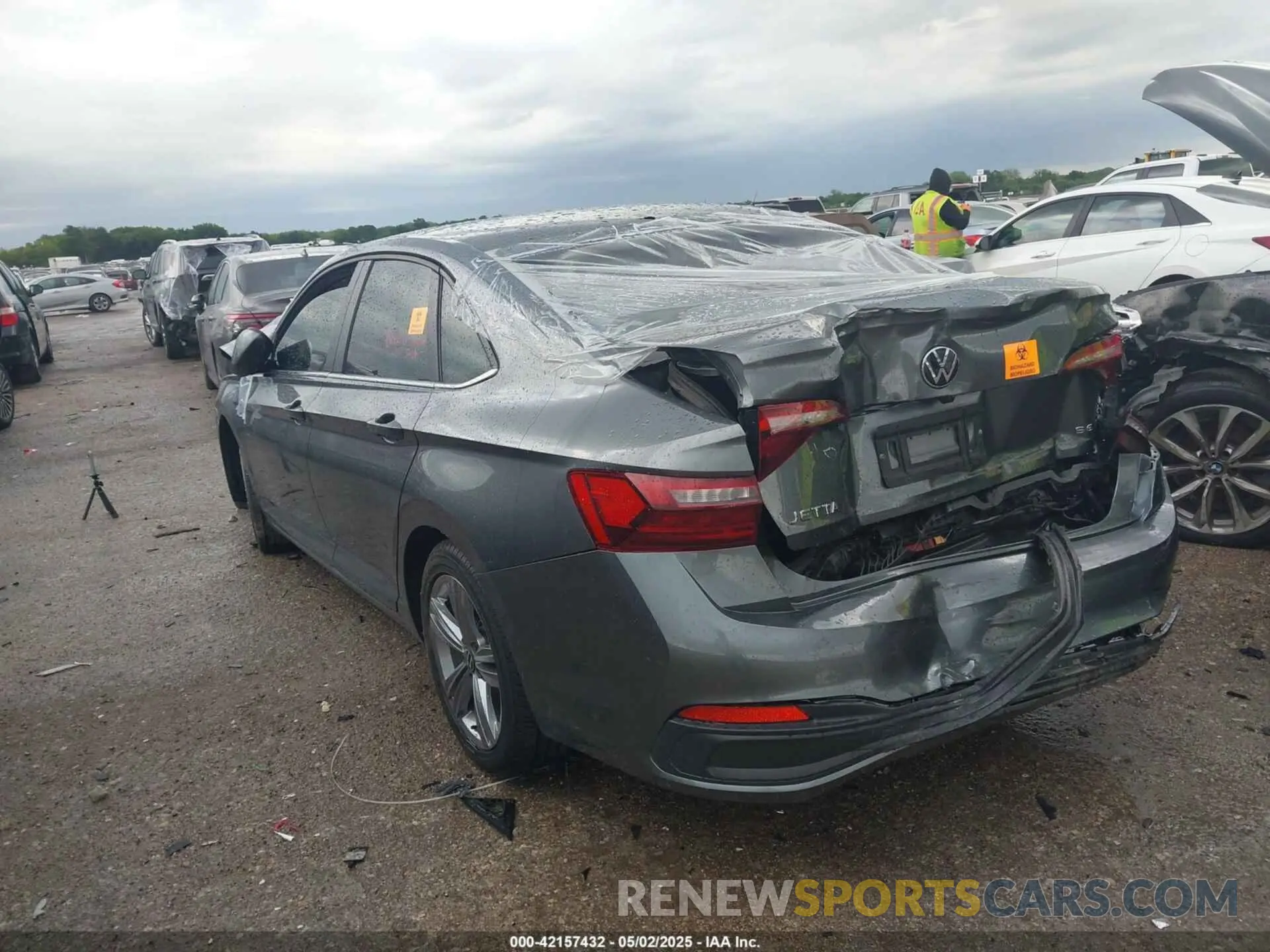 3 Photograph of a damaged car 3VW7M7BU2NM014611 VOLKSWAGEN JETTA 2022