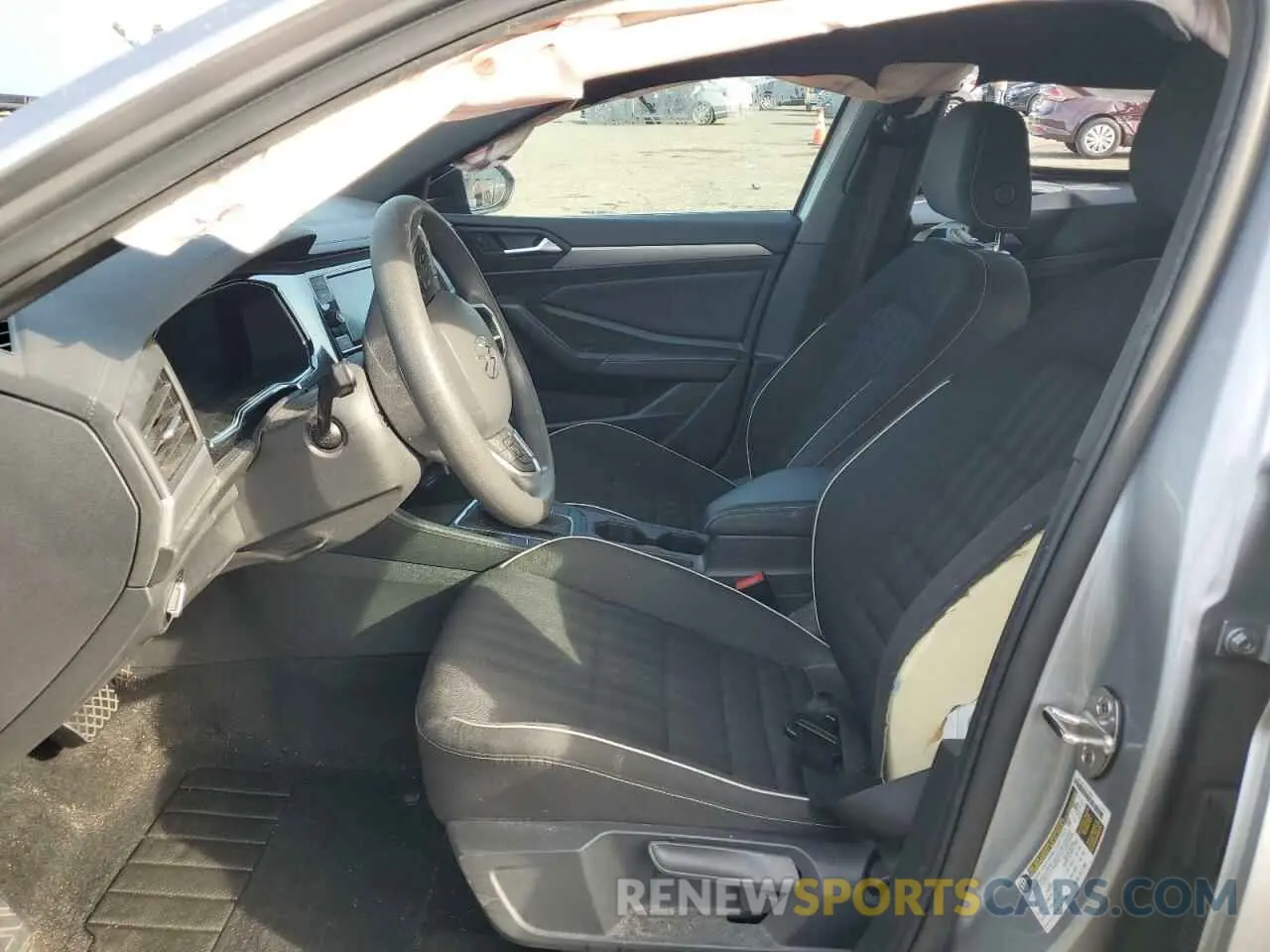 7 Photograph of a damaged car 3VWBM7BU3NM033310 VOLKSWAGEN JETTA 2022