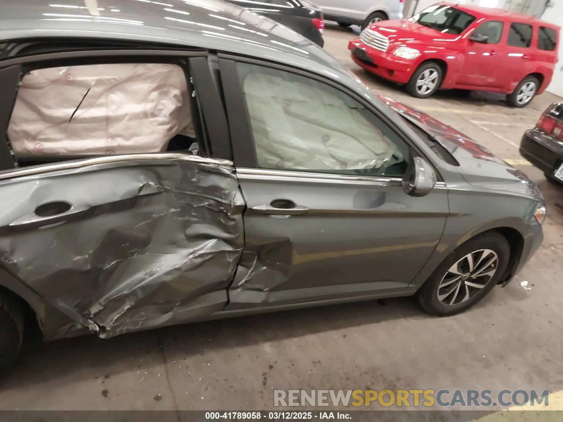 13 Photograph of a damaged car 3VWCM7BUXNM023393 VOLKSWAGEN JETTA 2022