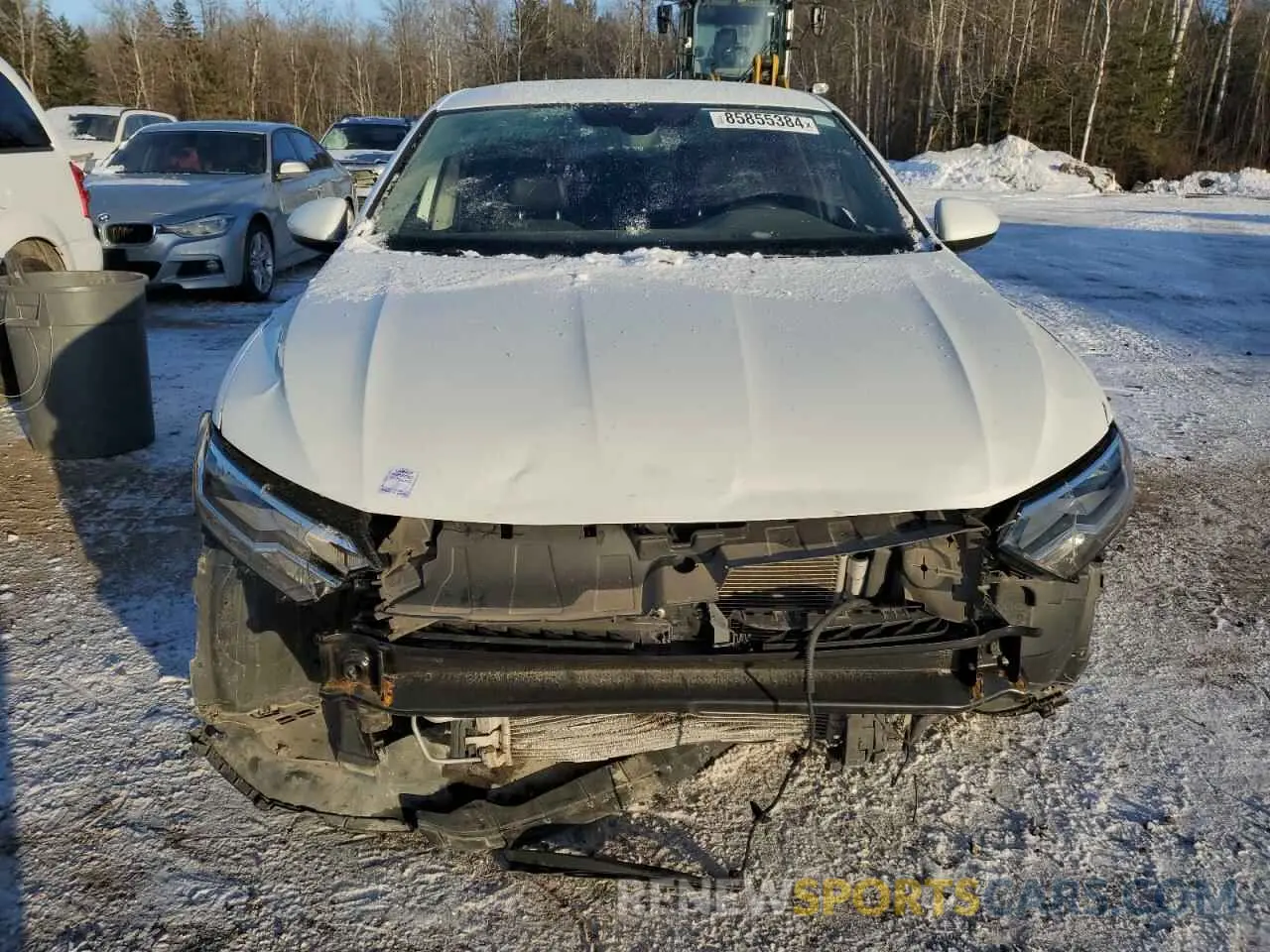 5 Photograph of a damaged car 3VWEM7BU2NM001980 VOLKSWAGEN JETTA 2022