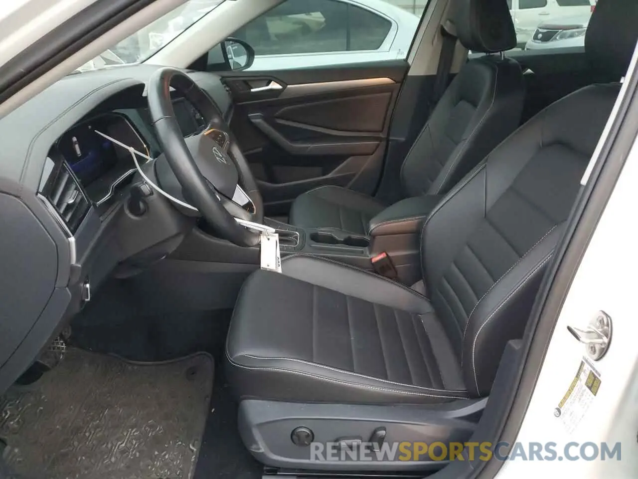 7 Photograph of a damaged car 3VWEM7BU3NM015256 VOLKSWAGEN JETTA 2022