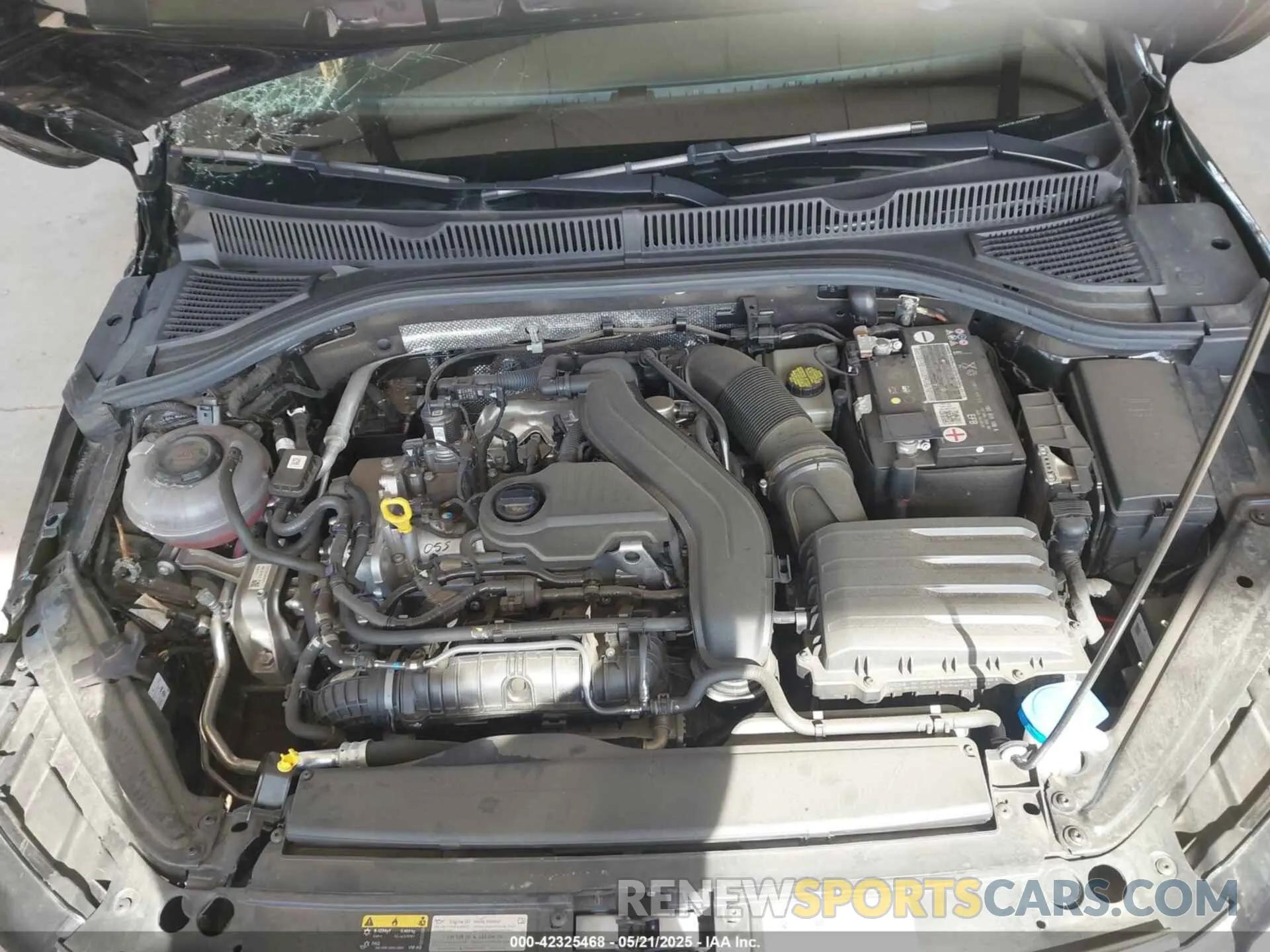 10 Photograph of a damaged car 3VWEM7BU5NM008700 VOLKSWAGEN JETTA 2022