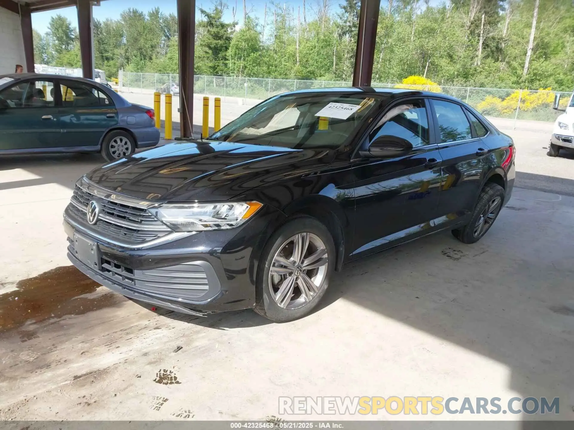 2 Photograph of a damaged car 3VWEM7BU5NM008700 VOLKSWAGEN JETTA 2022