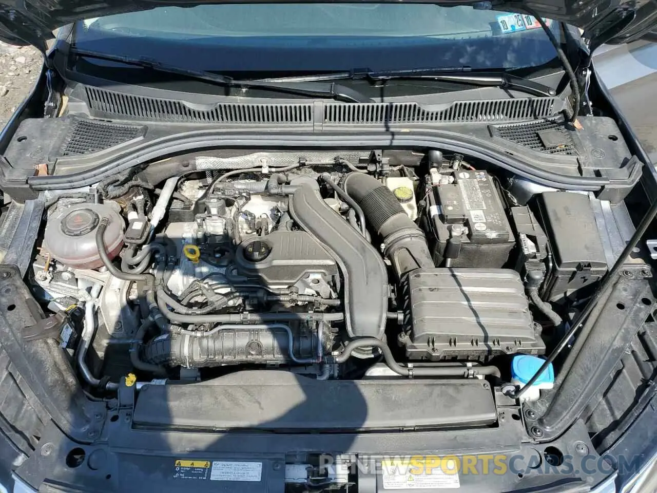11 Photograph of a damaged car 3VWEM7BU6NM016661 VOLKSWAGEN JETTA 2022