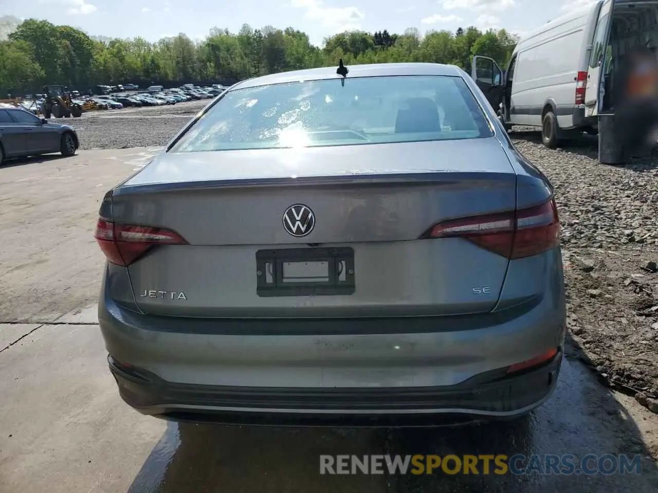 6 Photograph of a damaged car 3VWEM7BU6NM016661 VOLKSWAGEN JETTA 2022