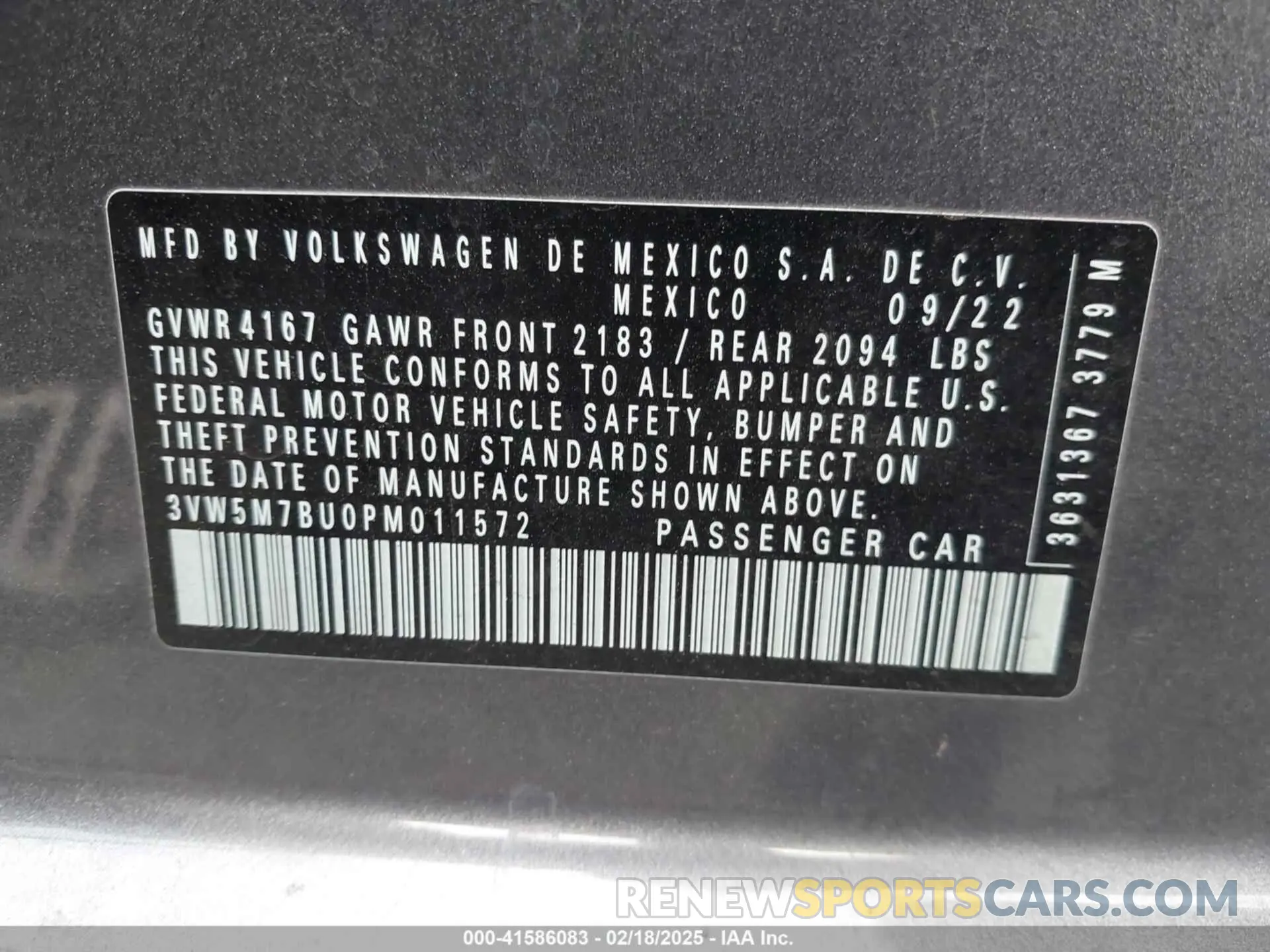 9 Photograph of a damaged car 3VW5M7BU0PM011572 VOLKSWAGEN JETTA 2023