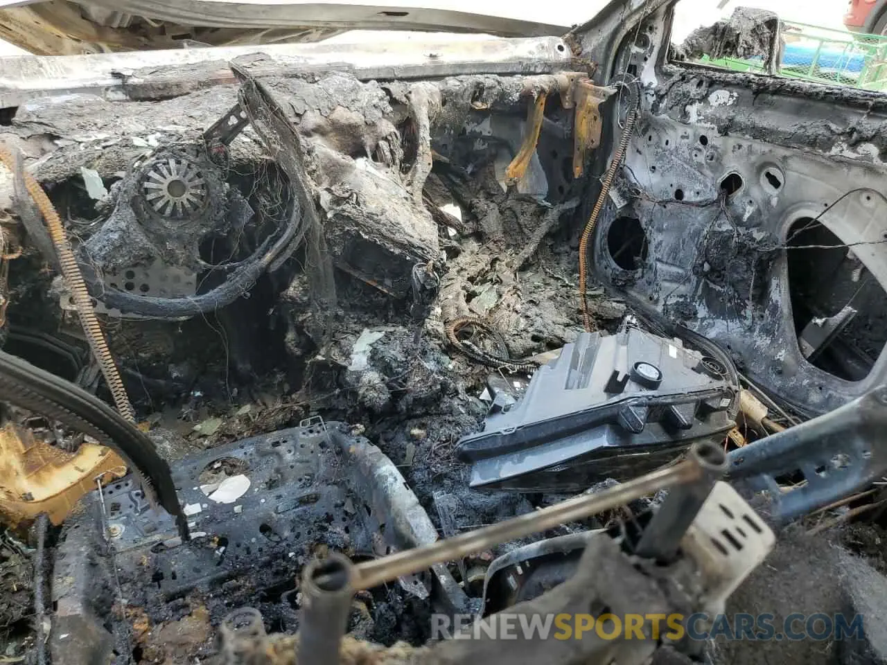 8 Photograph of a damaged car 3VW5M7BU7PM047677 VOLKSWAGEN JETTA 2023